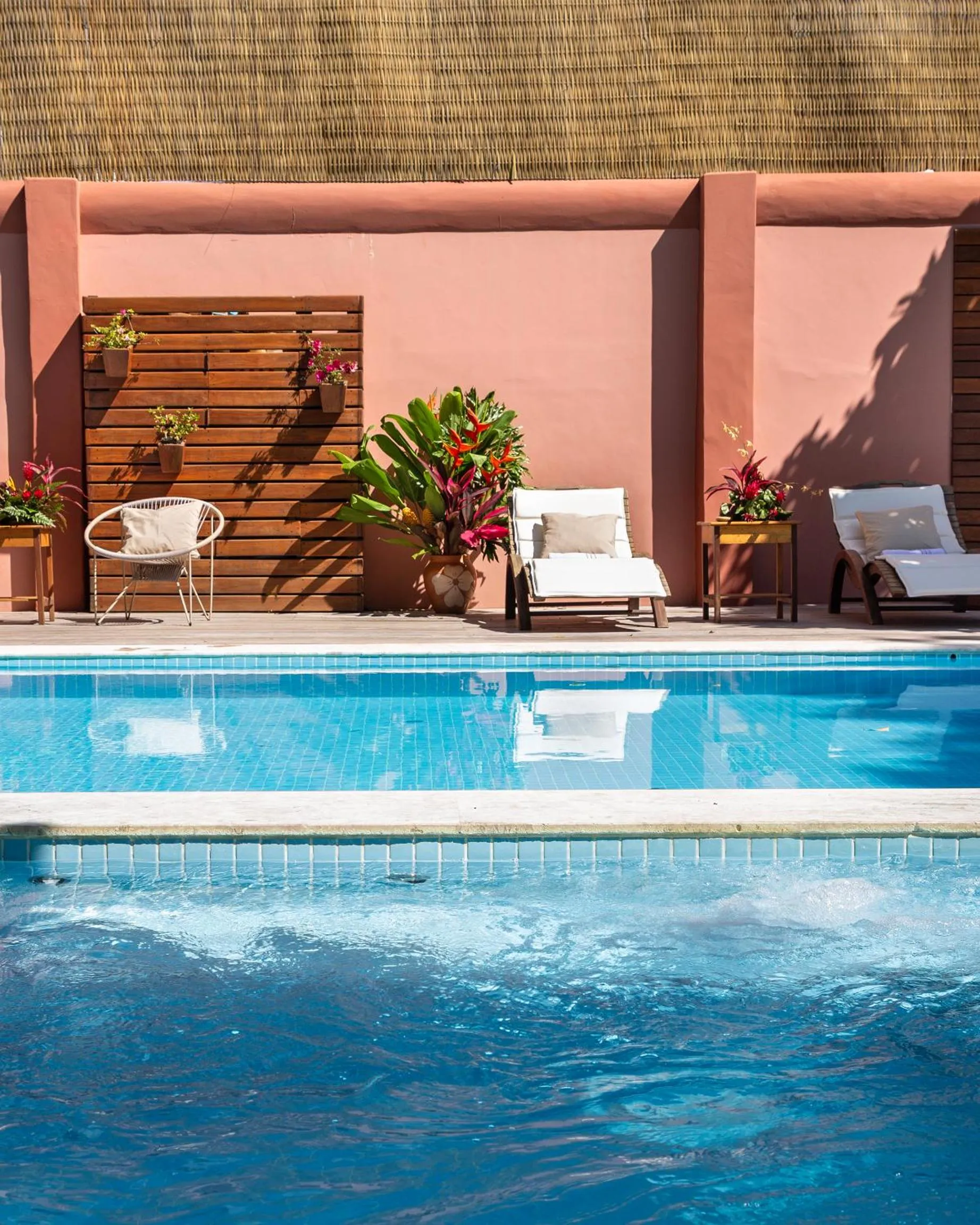 Pool view in Pousada Quarto Crescente