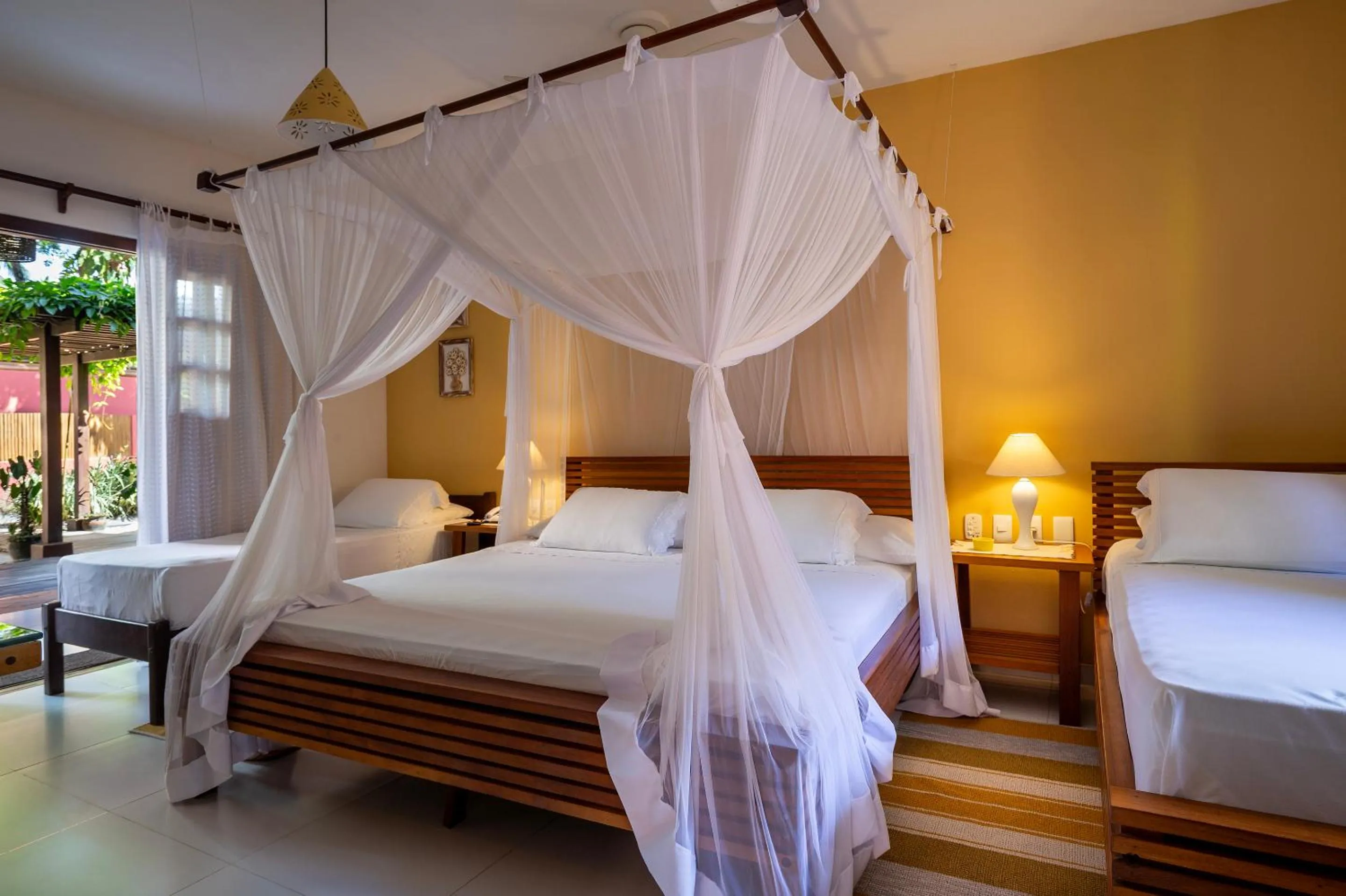 Bedroom, Bed in Pousada Quarto Crescente