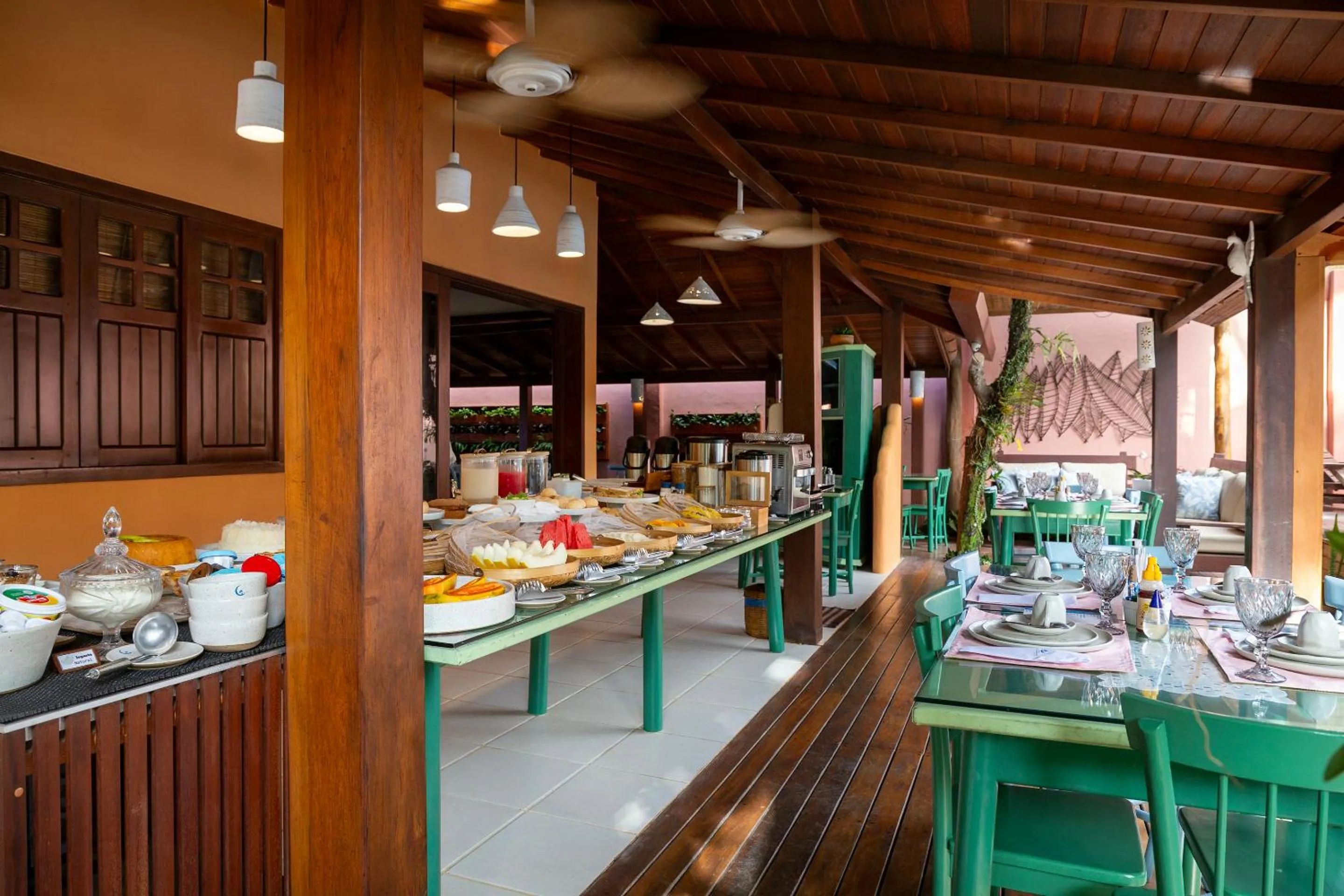 Continental breakfast in Pousada Quarto Crescente