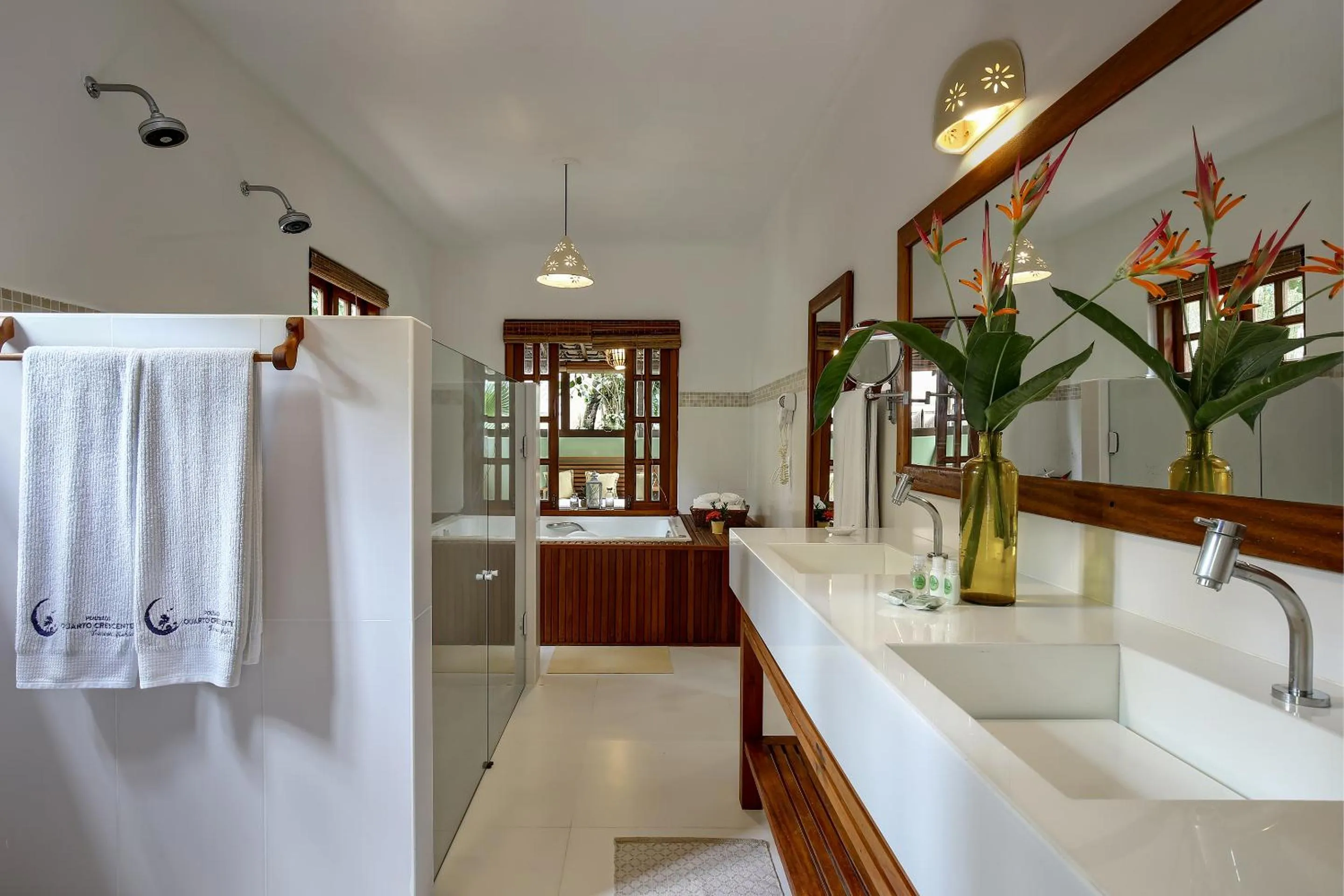 Bathroom in Pousada Quarto Crescente