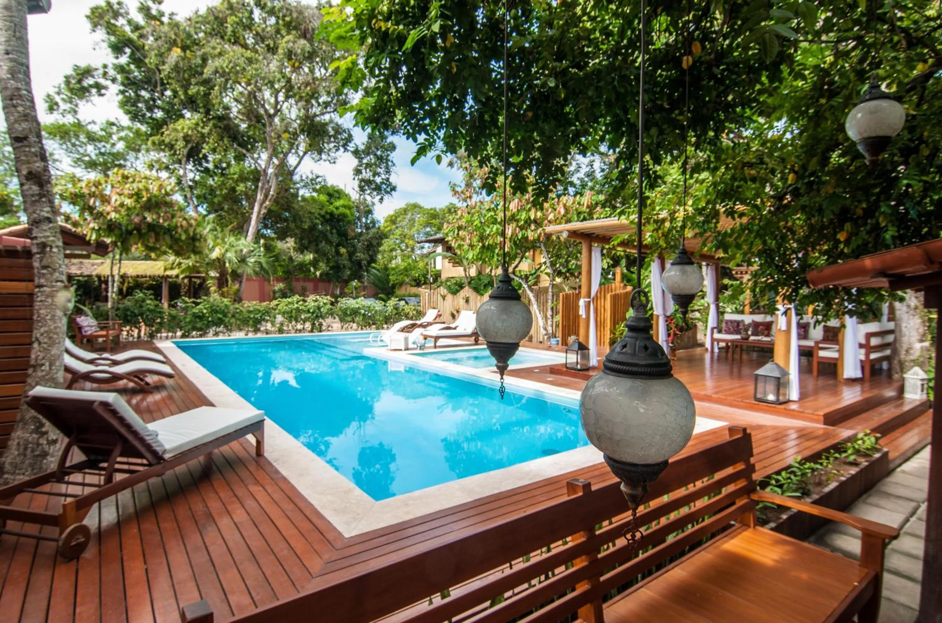 Swimming pool in Pousada Quarto Crescente