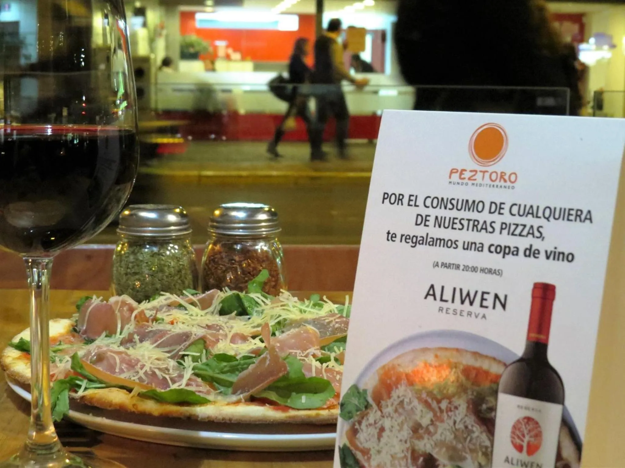 Restaurant/places to eat in Andes Suites