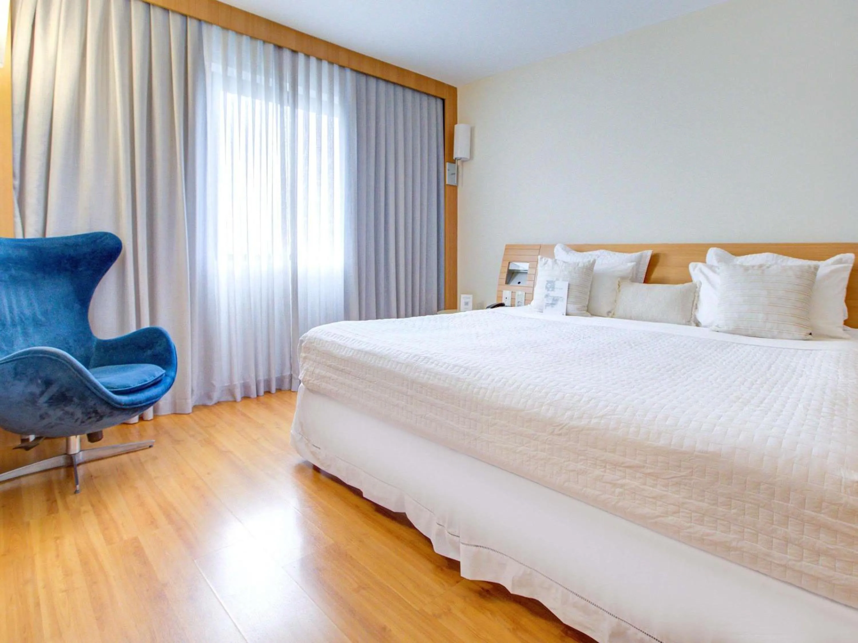 Bedroom, Bed in Novotel RJ Santos Dumont