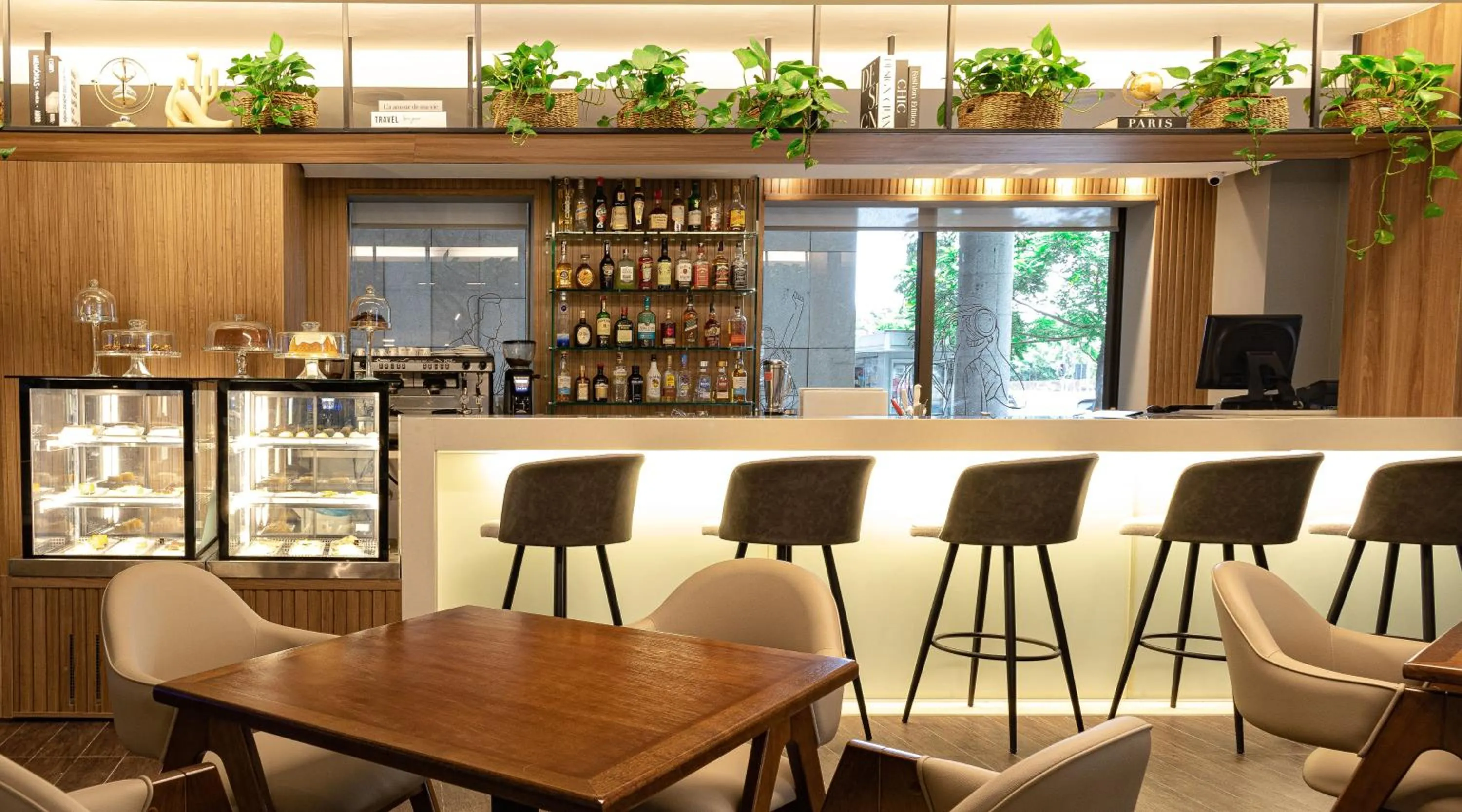 Lounge or bar in Novotel RJ Santos Dumont