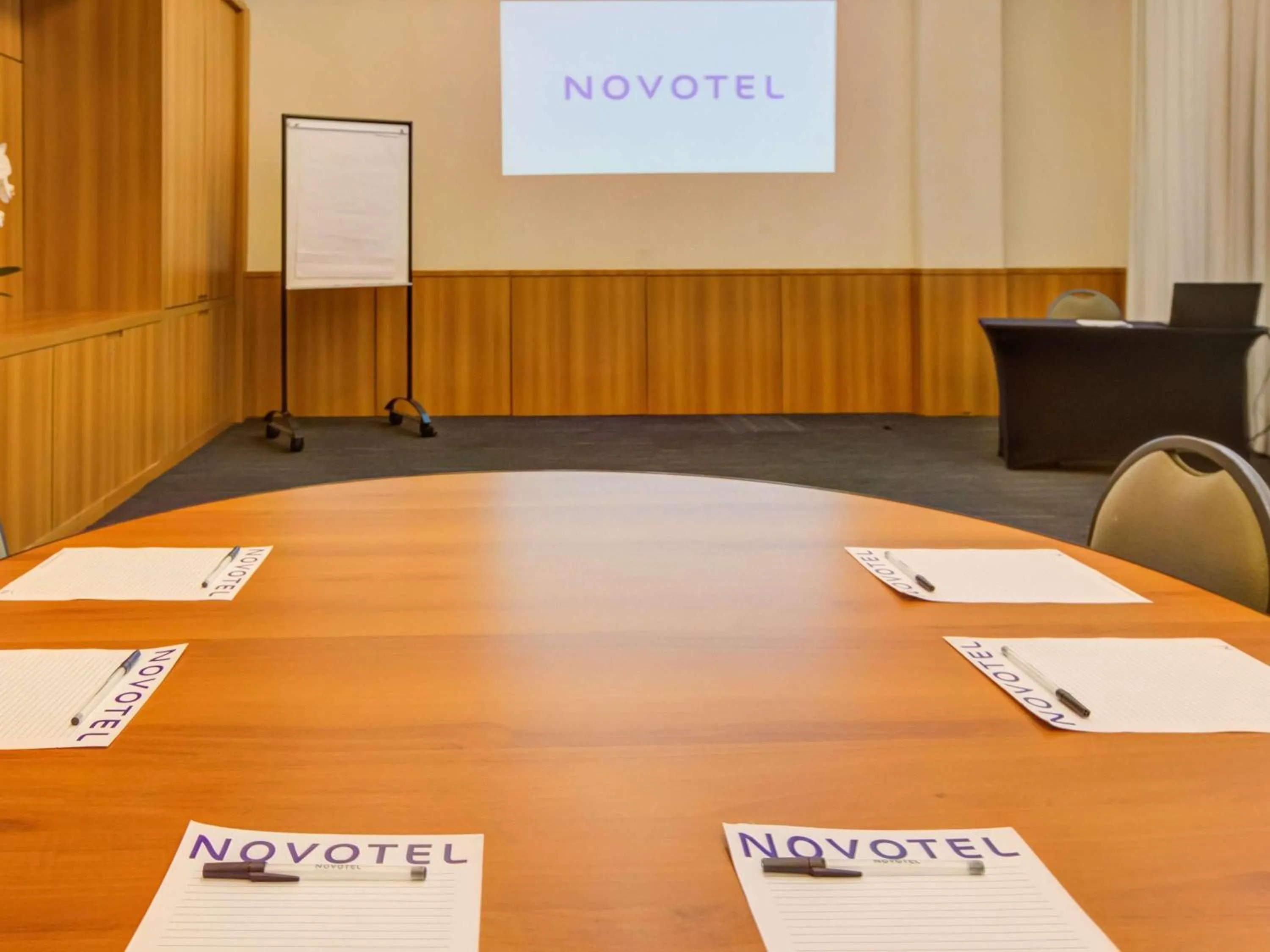 Meeting/conference room in Novotel RJ Santos Dumont