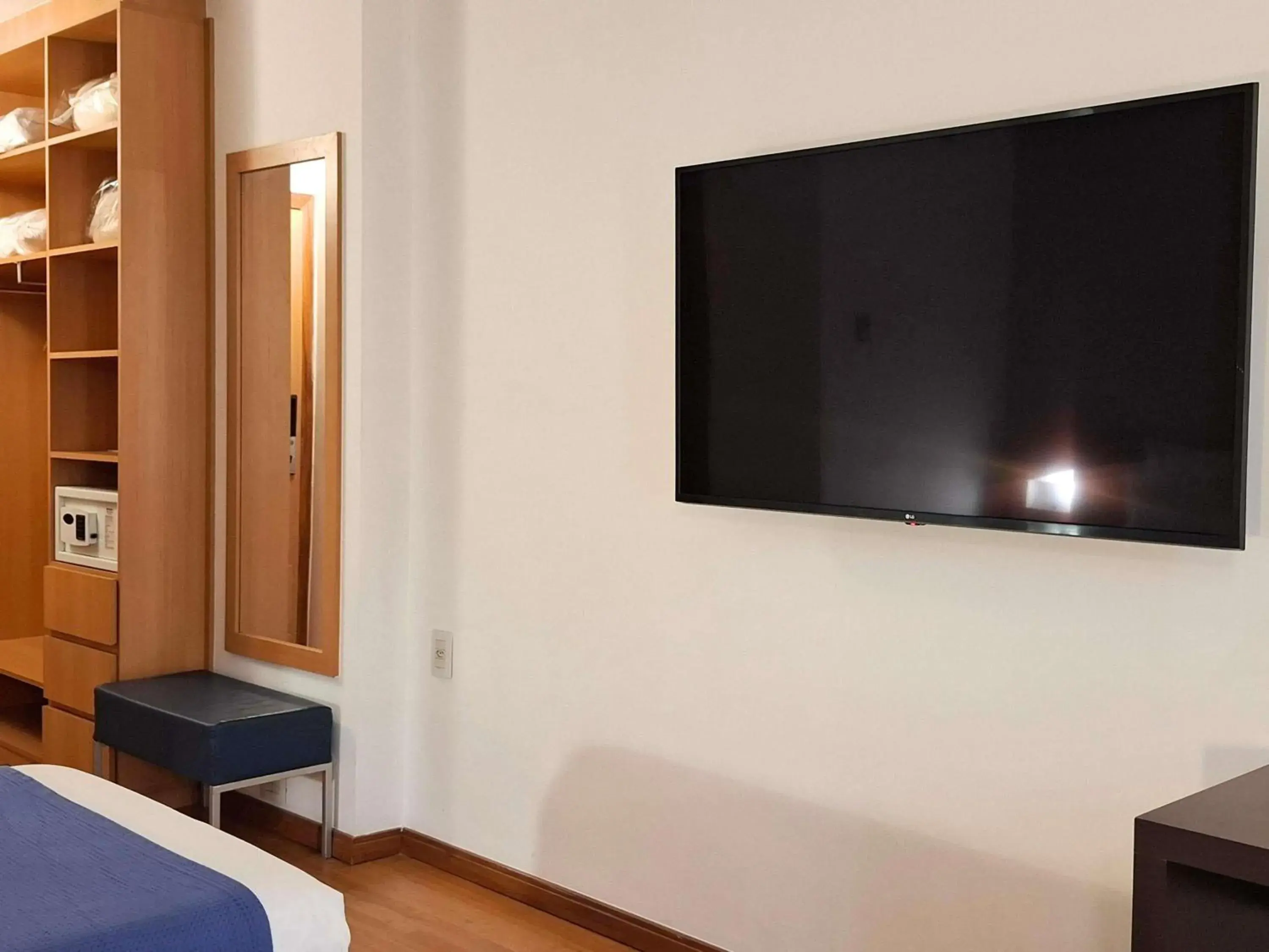 Bedroom, Bed in Novotel RJ Santos Dumont Bedroom, Bed in Novotel RJ Santos Dumont