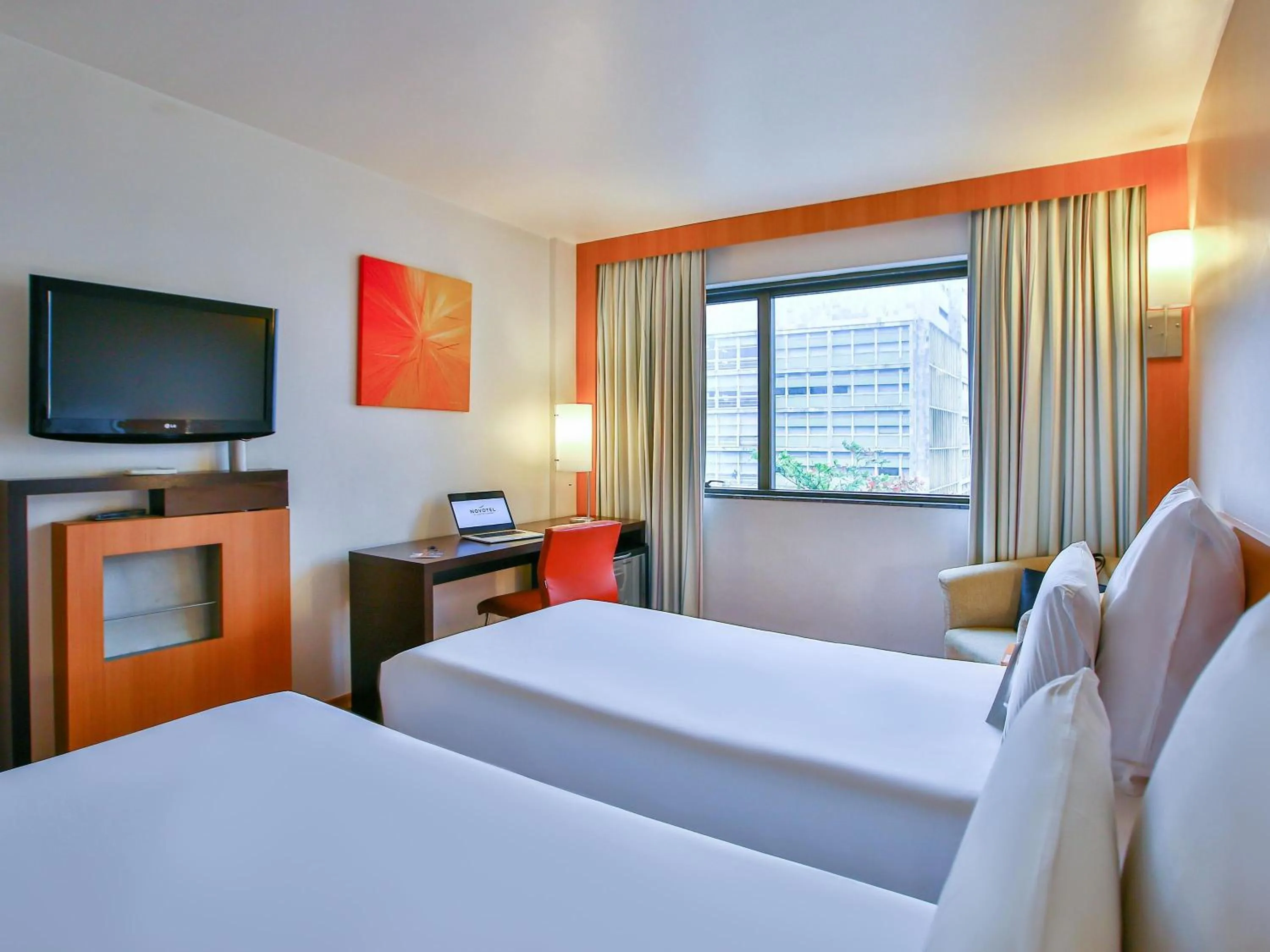 Bedroom, Bed in Novotel RJ Santos Dumont