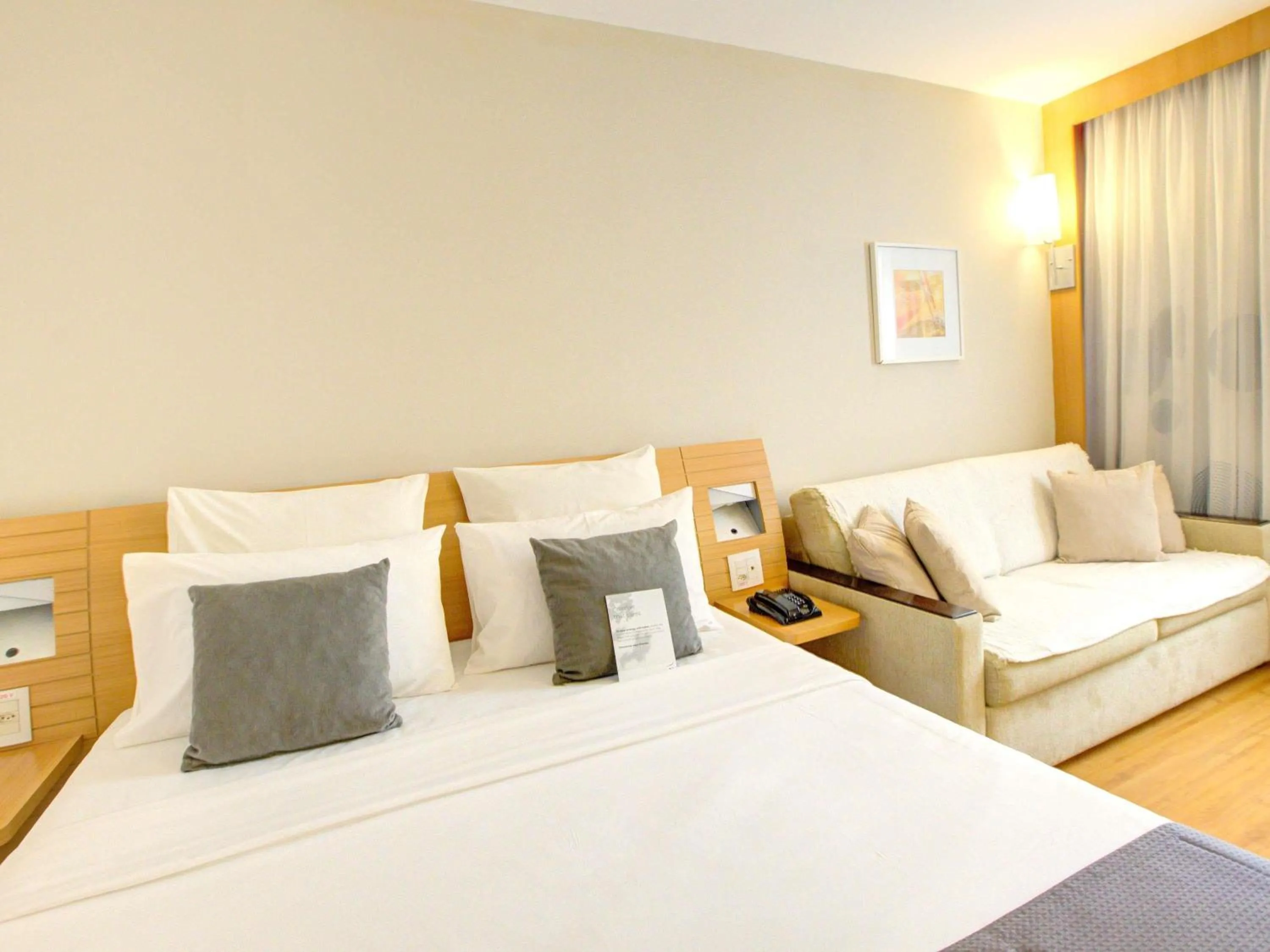 Bedroom, Bed in Novotel RJ Santos Dumont