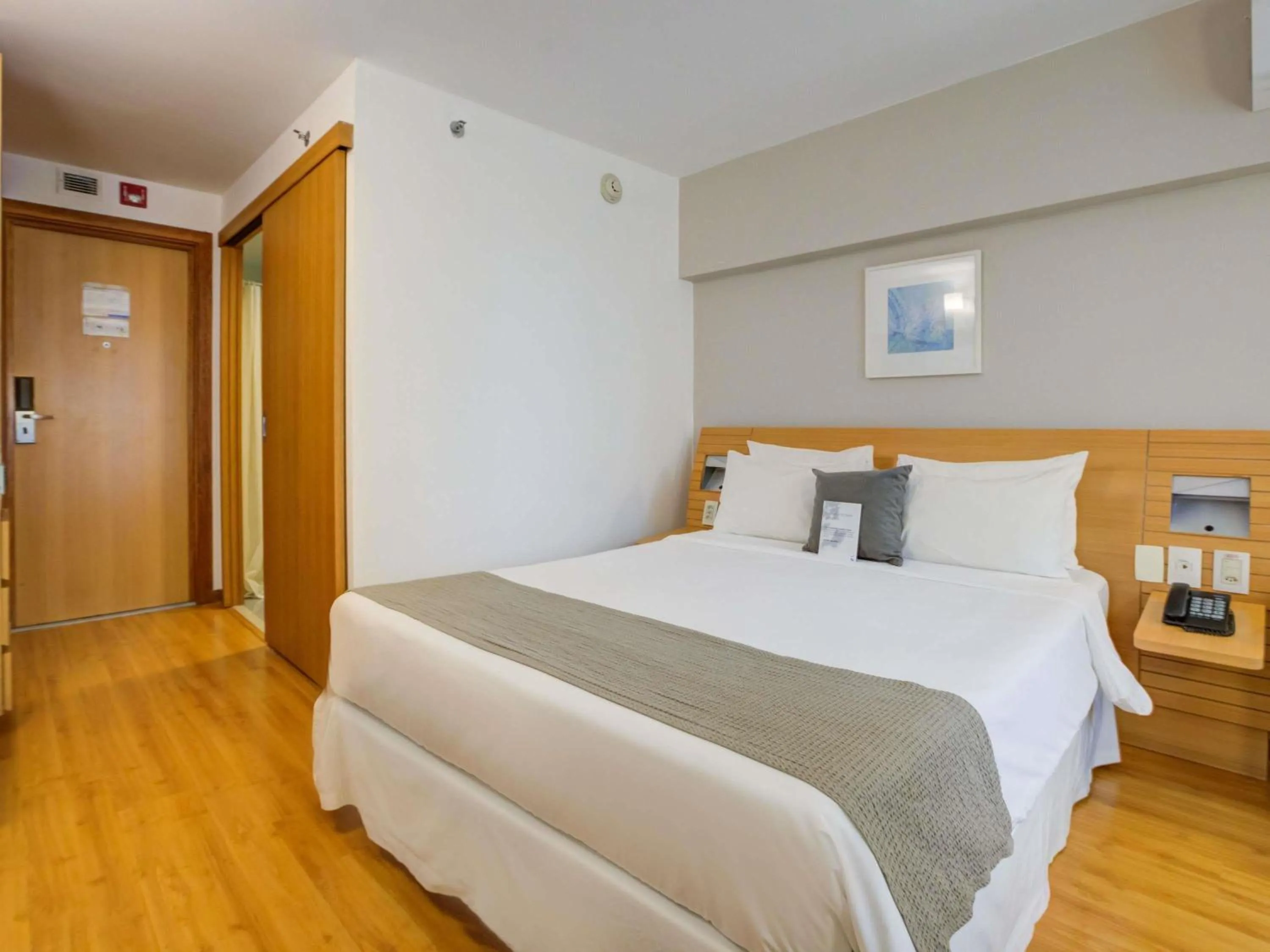 Bedroom, Bed in Novotel RJ Santos Dumont