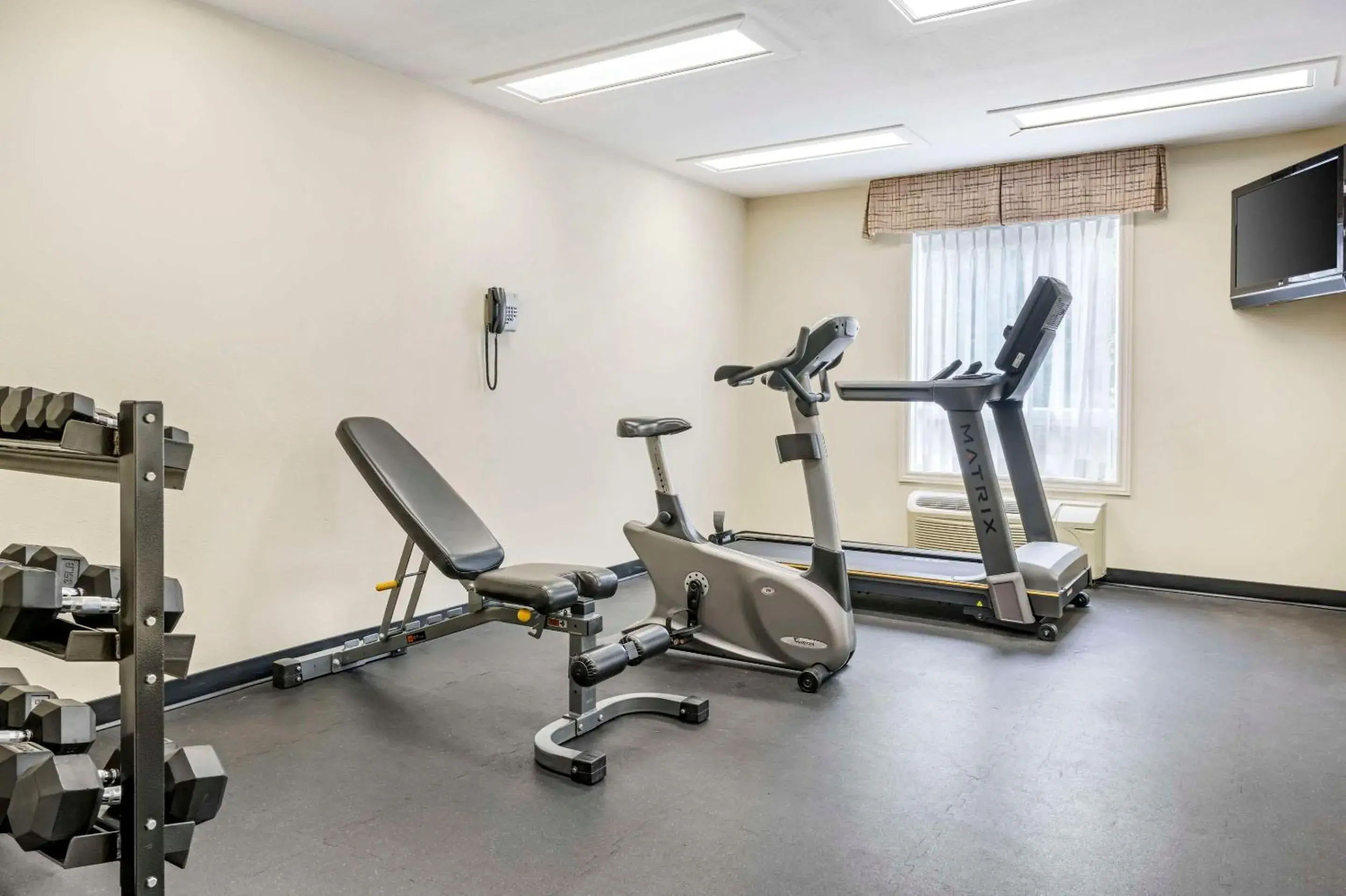 Fitness centre/facilities in Quality Inn Airport Fitness centre/facilities in Quality Inn Airport