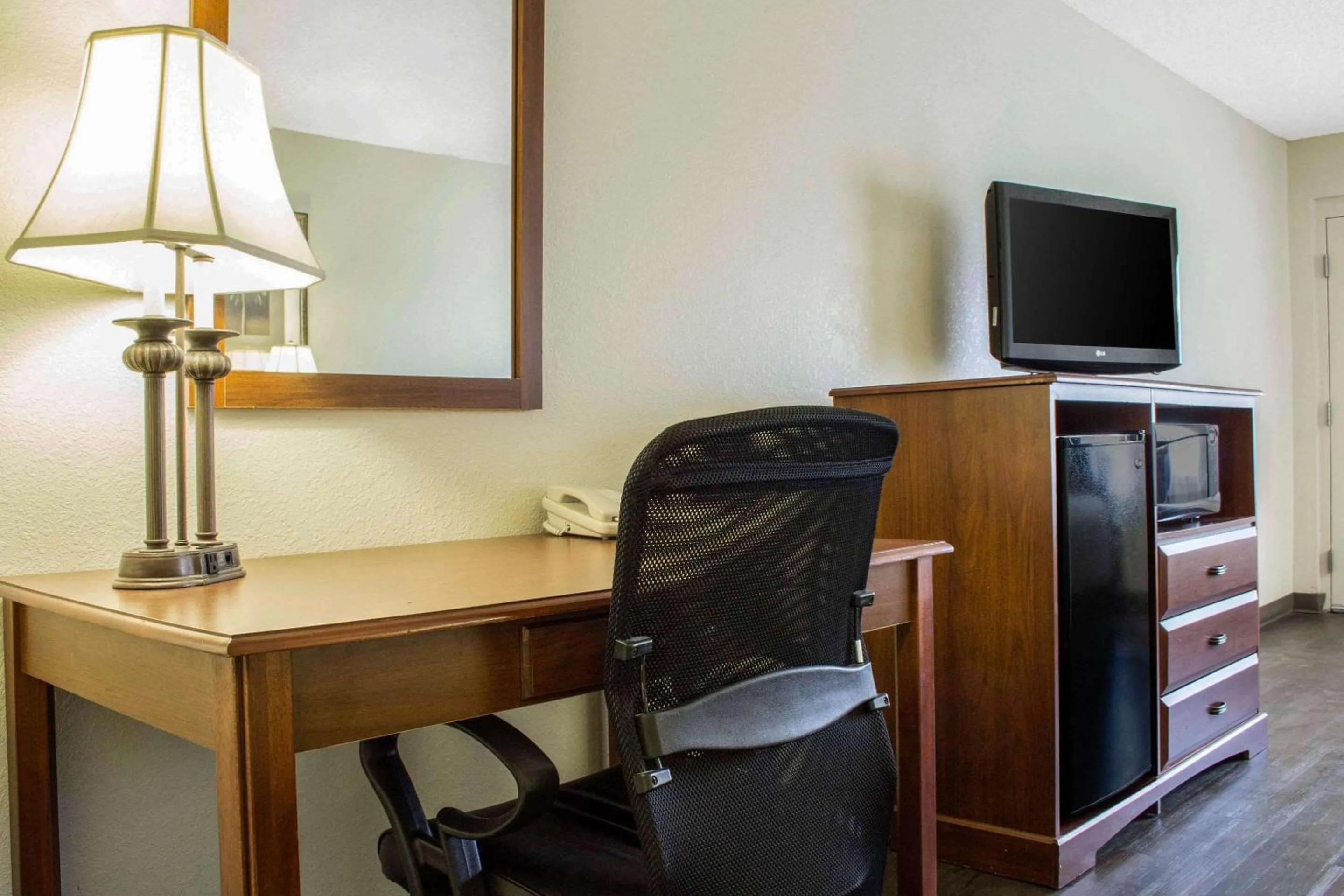 Photo of the whole room in Quality Inn Benson I-10 Exit 304