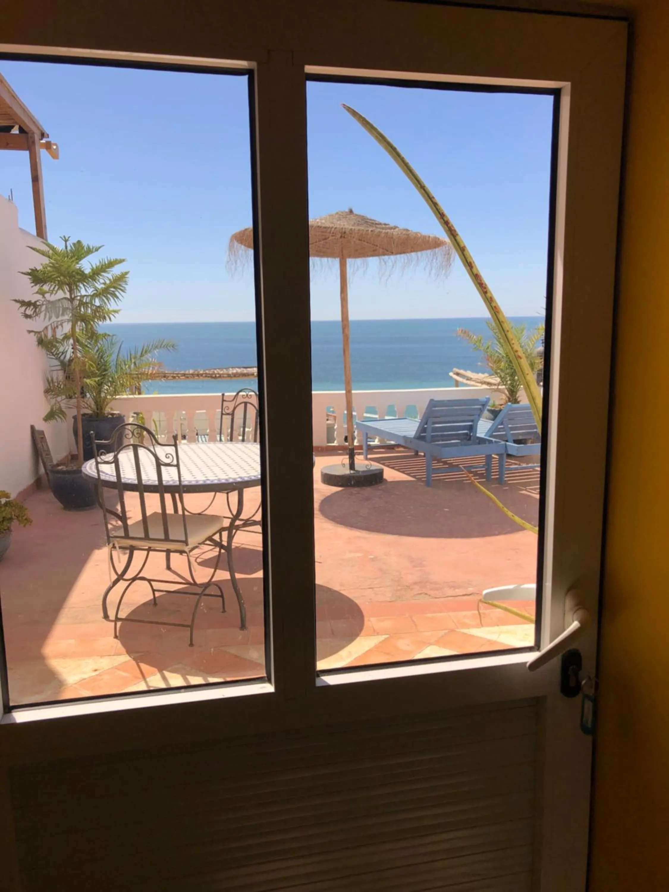 Sea view in Villa Jardin De l'Ocean