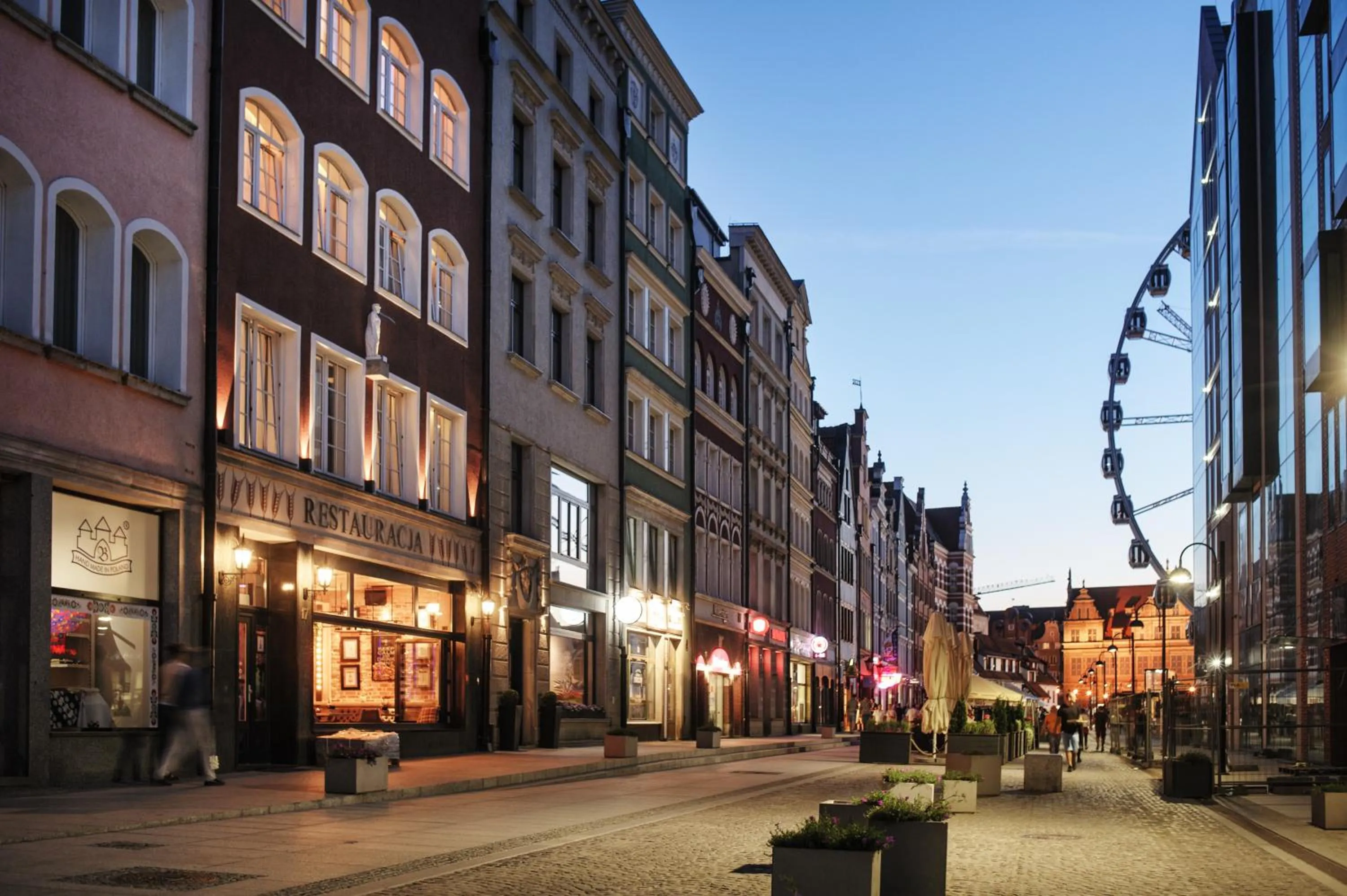 Property building in Apartamenty Chleb i Wino