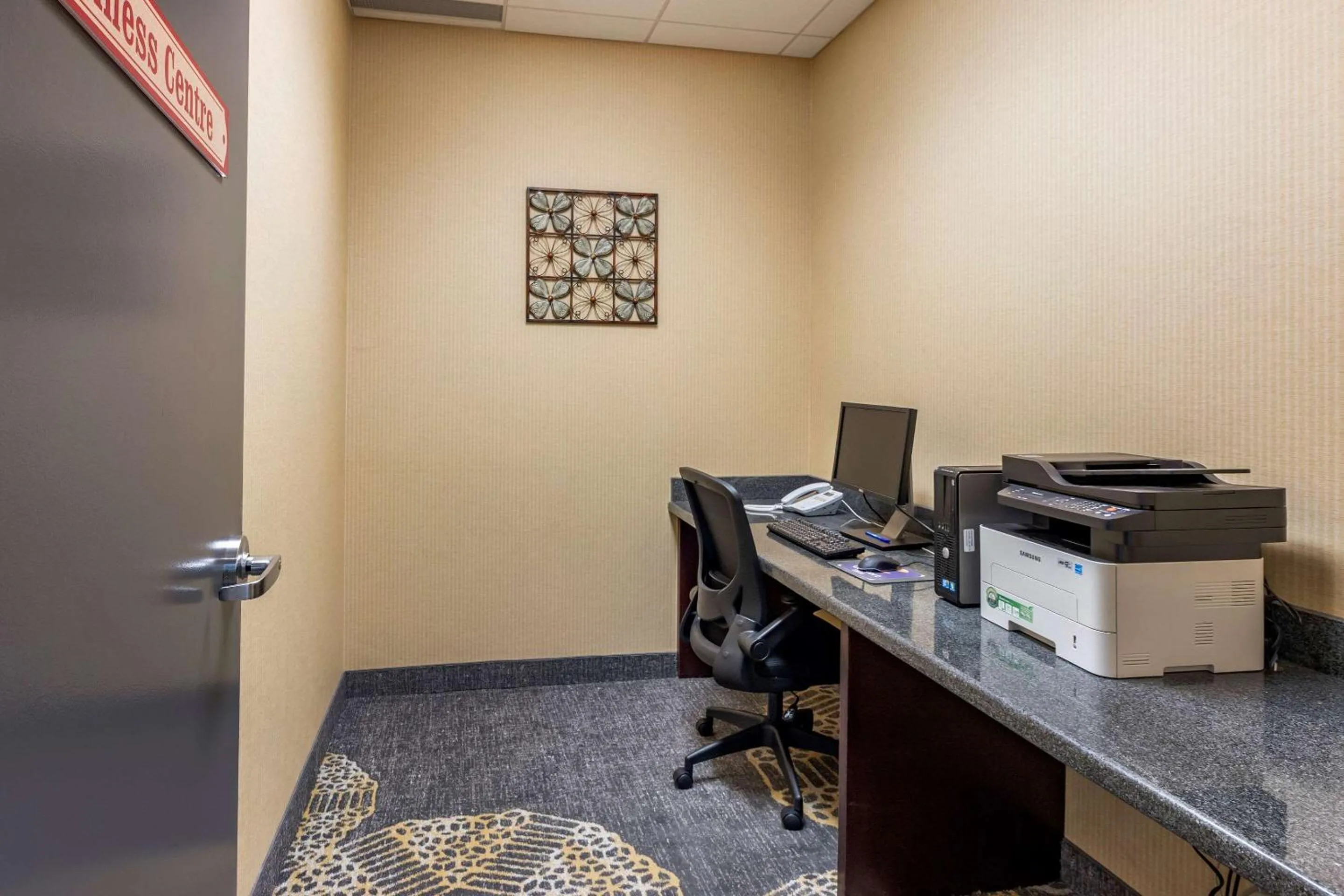 Business facilities in Comfort Inn