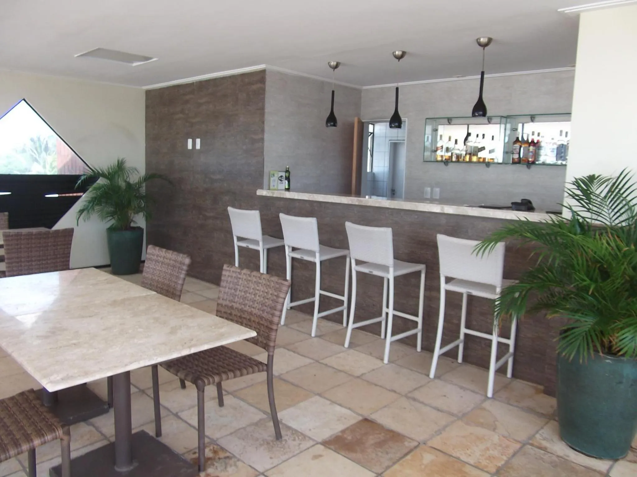 Lounge or bar in Calhau Praia Hotel