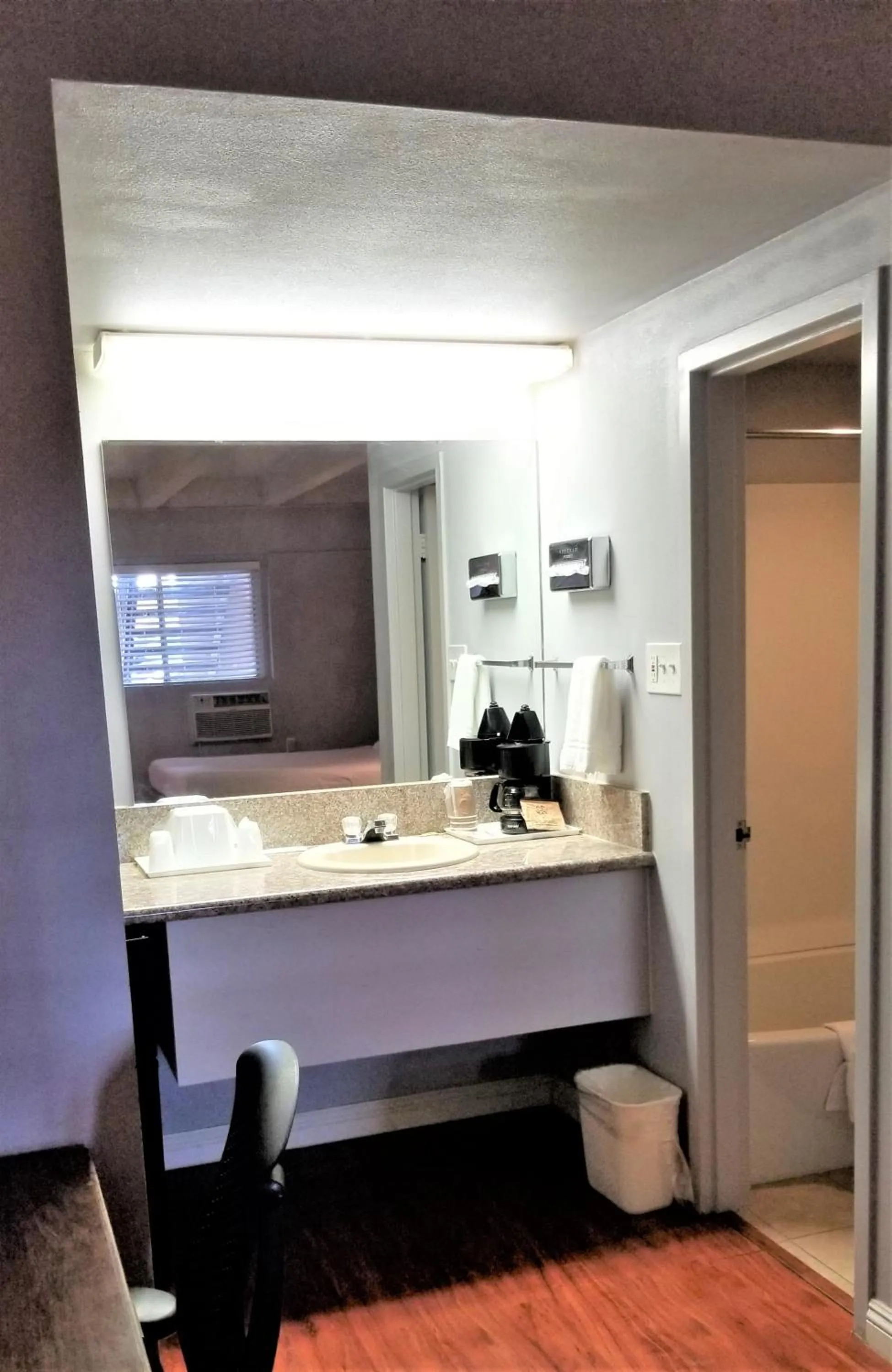 Santa Fe Inn - Pueblo