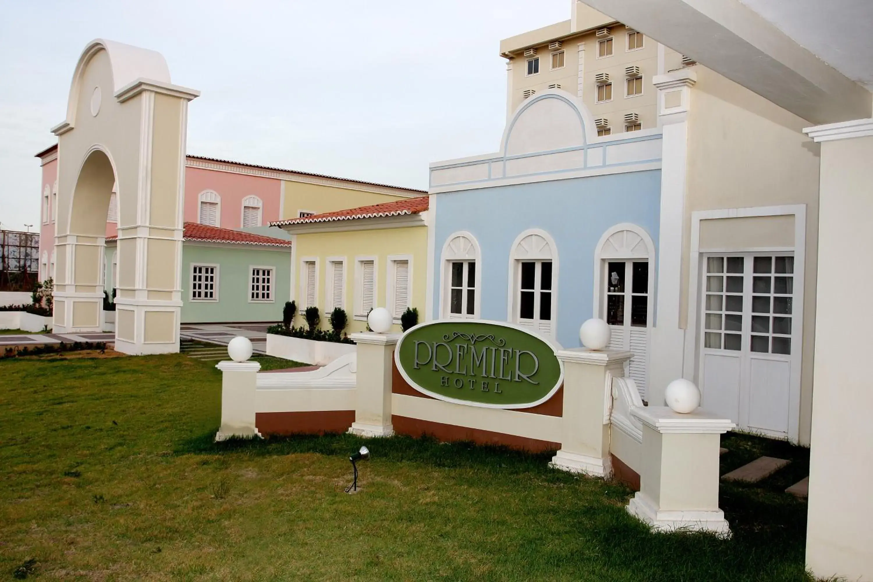 Facade/entrance in Hotel Premier Facade/entrance in Hotel Premier