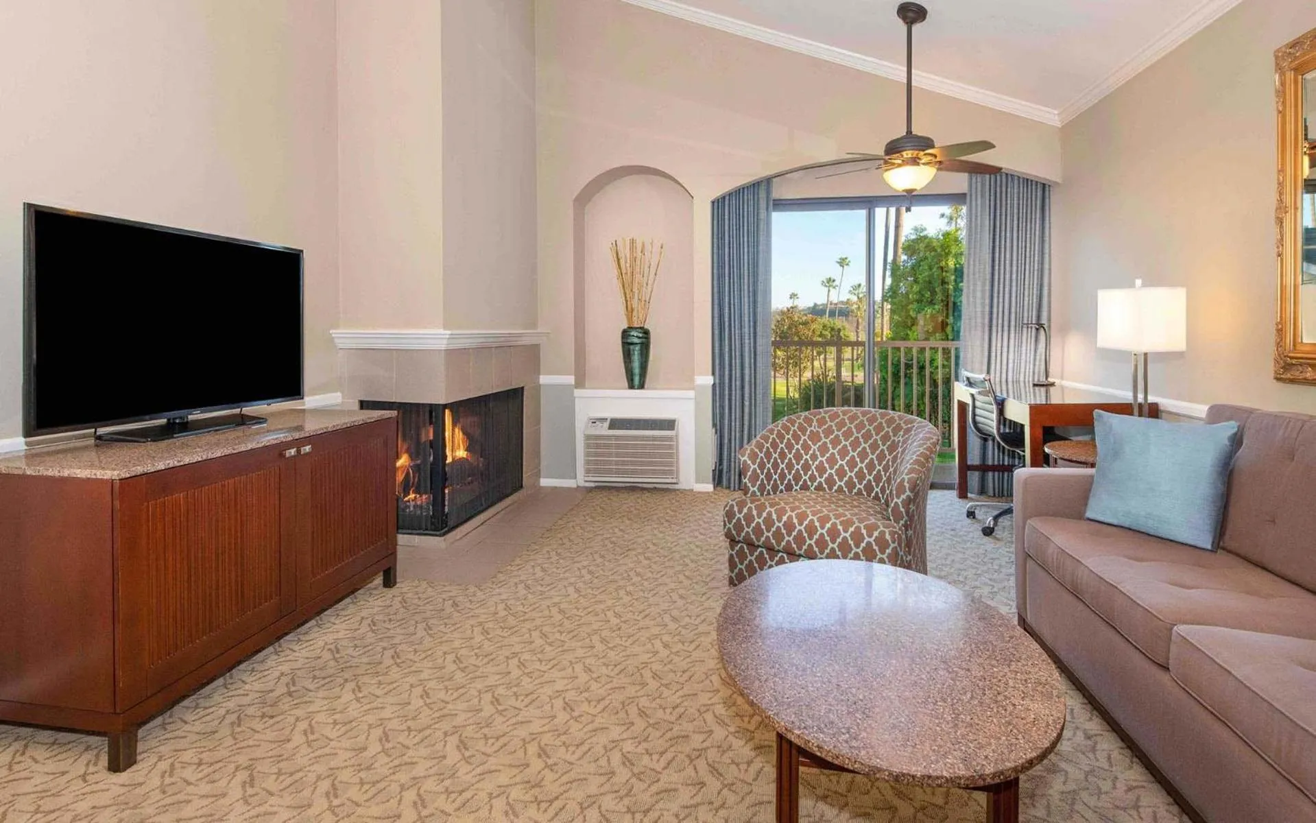 Living room in Morgan Run Resort