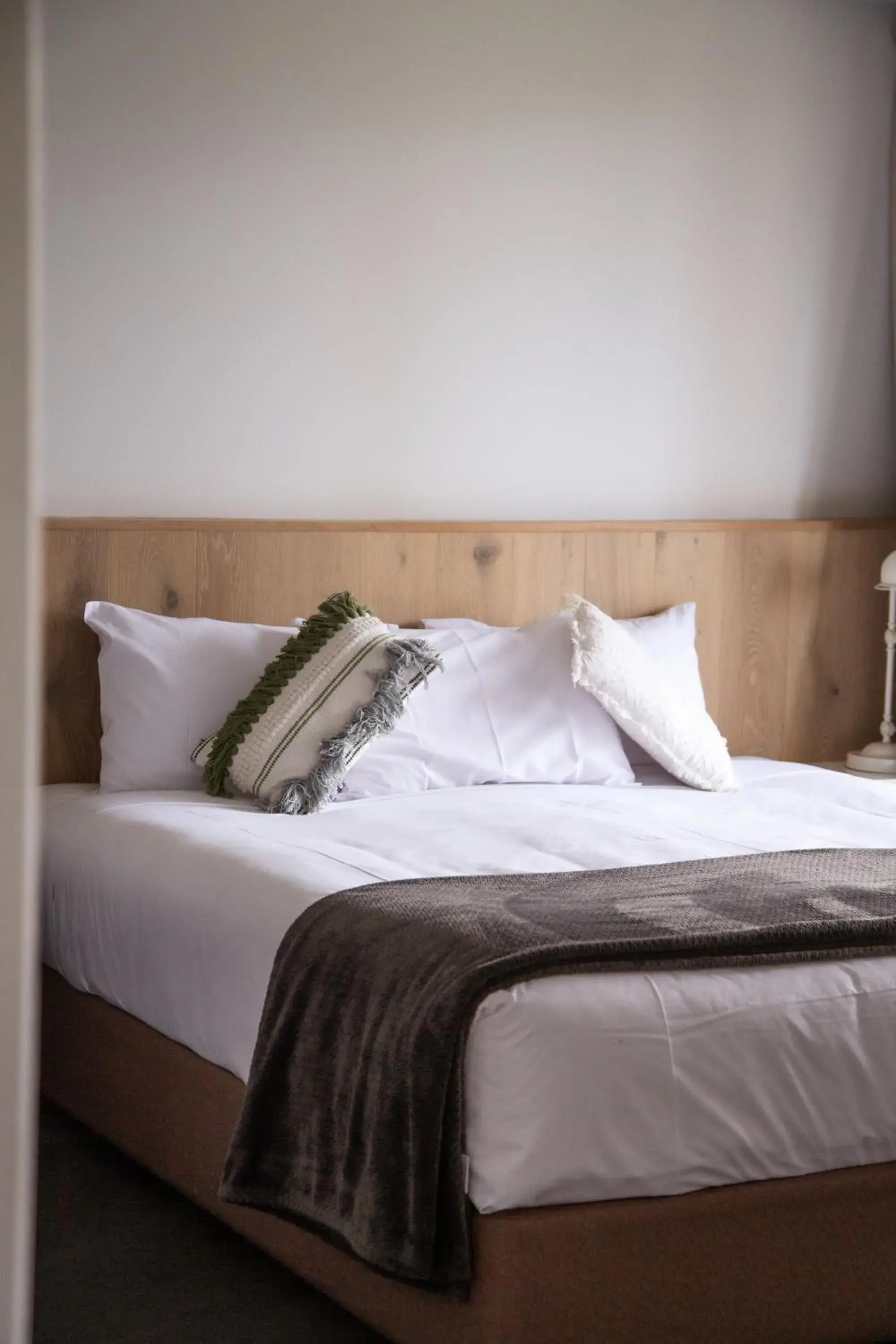 Lake View Family Room in Nagambie Waterfront Motel Lake View Family Room in Nagambie Waterfront Motel