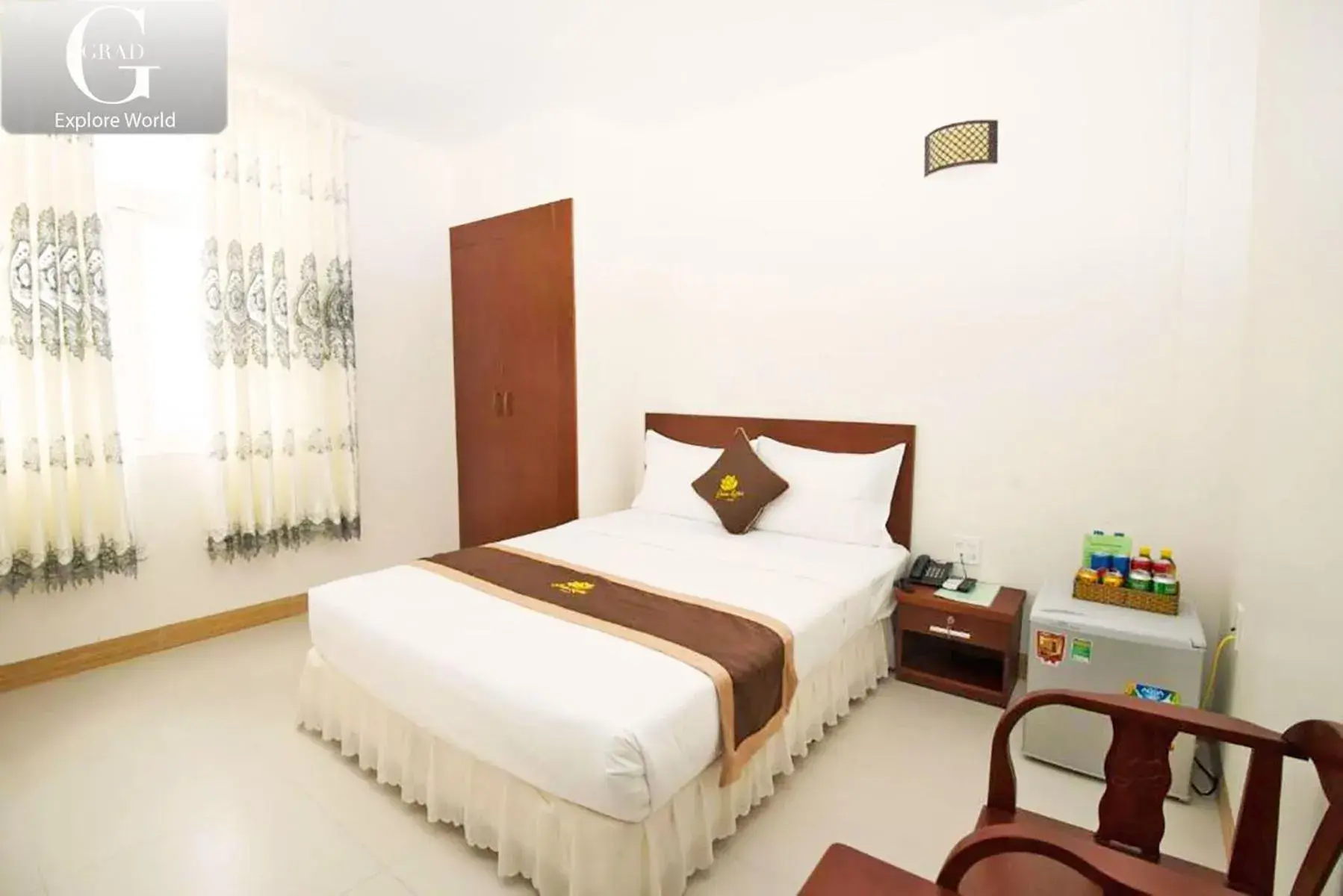 Double Room in Bong Sen Xanh Hotel Double Room in Bong Sen Xanh Hotel