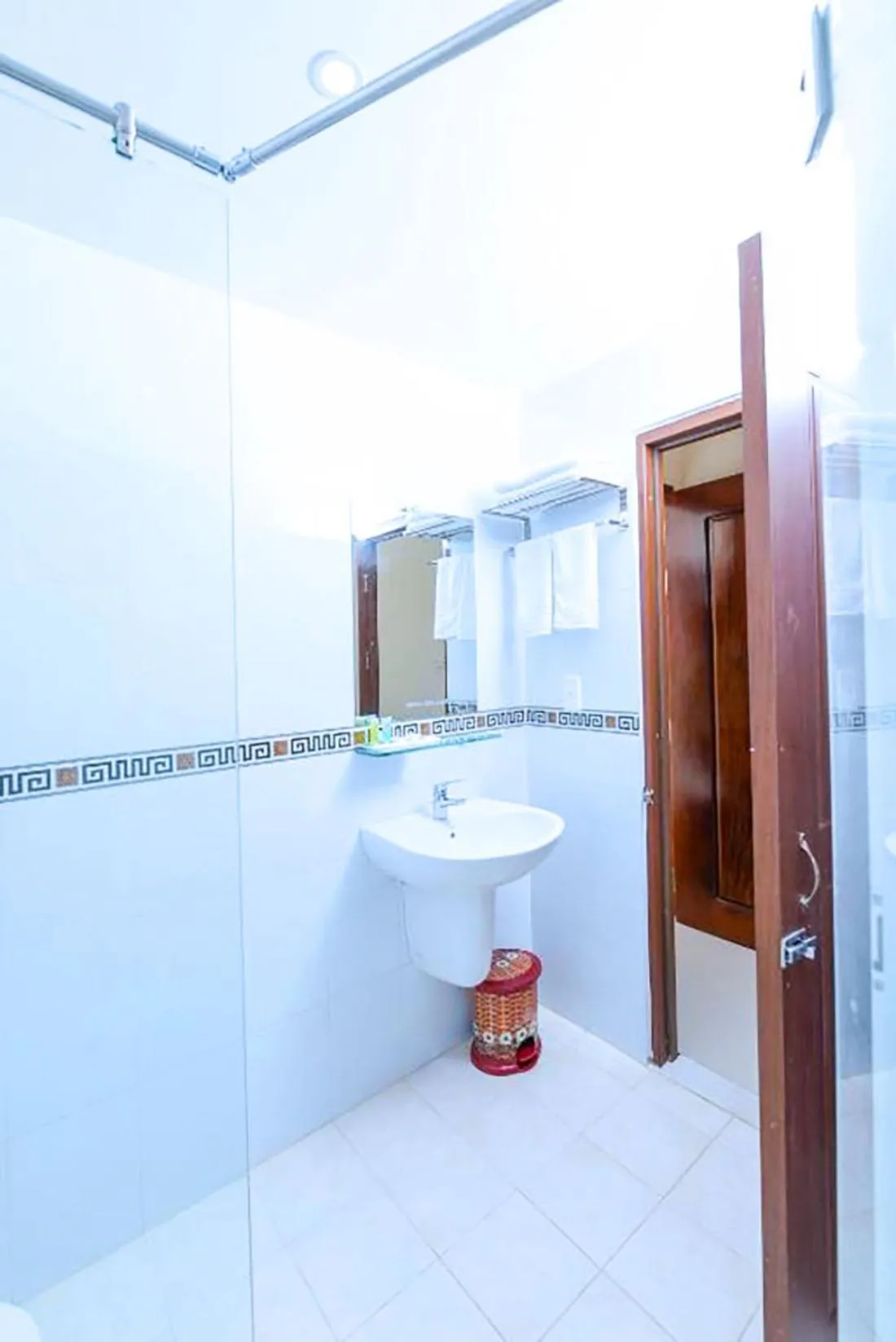 Shower in Bong Sen Xanh Hotel