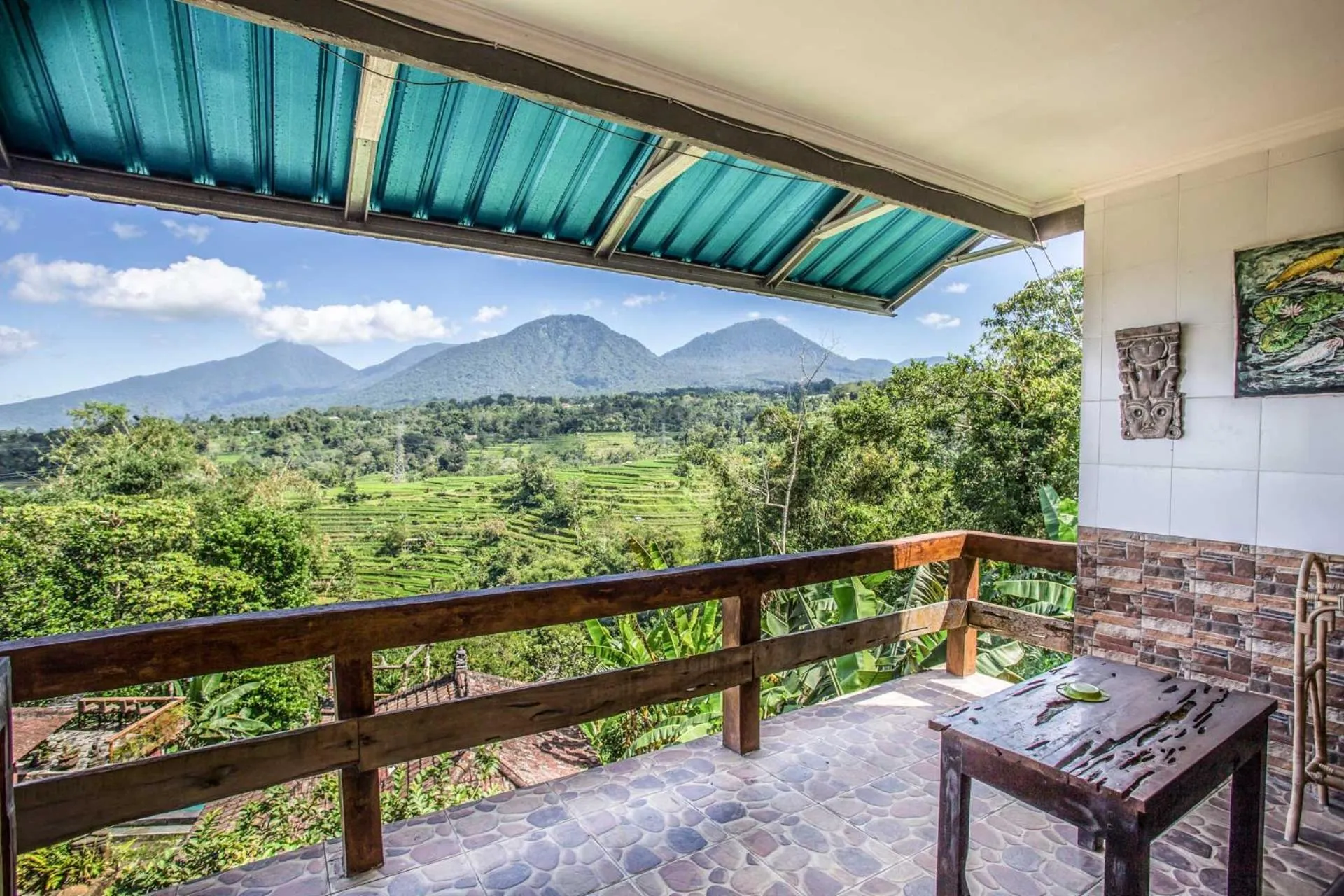 Spring in Pondok Nyoman Bedugul by AGATA