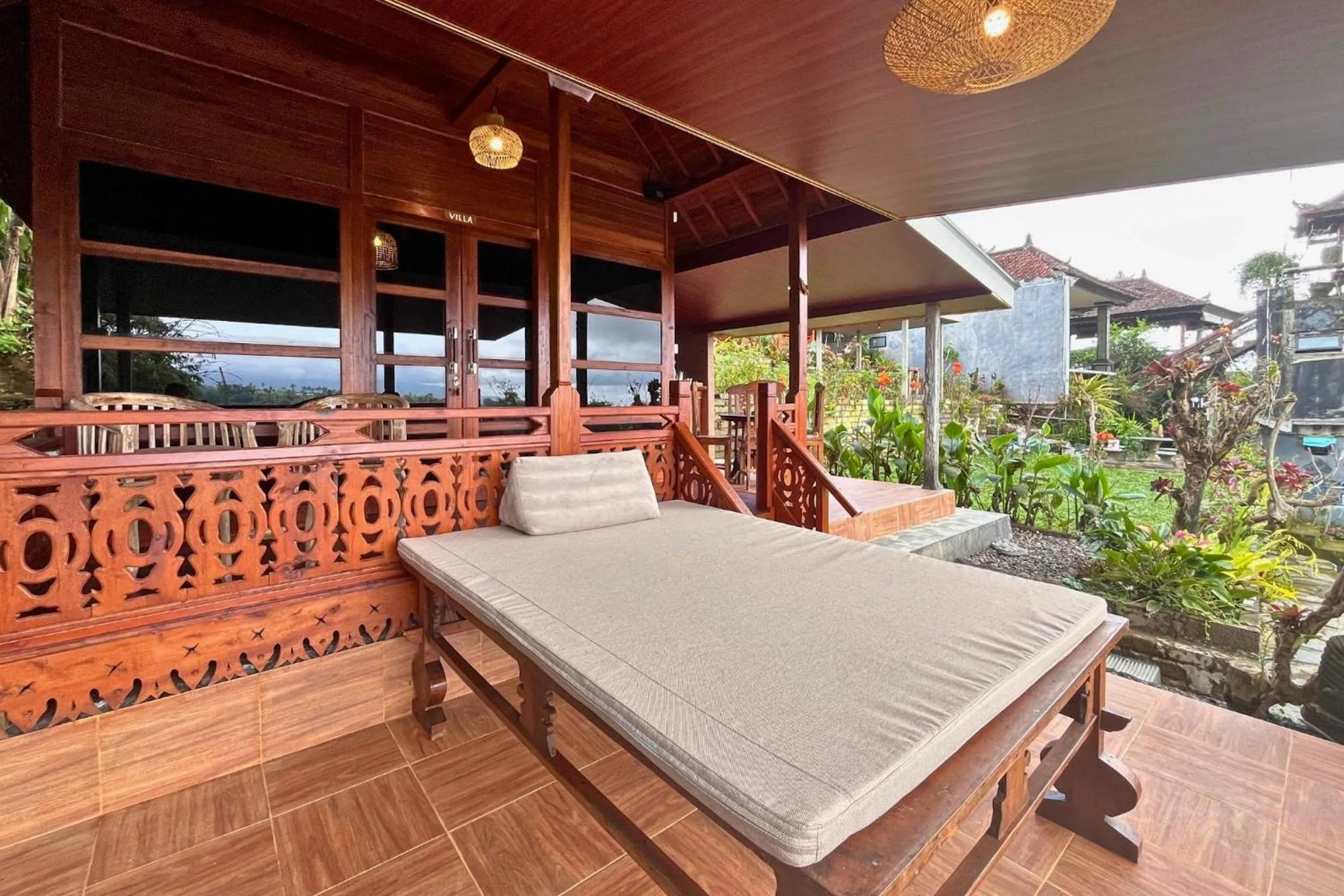 Patio in Pondok Nyoman Bedugul by AGATA