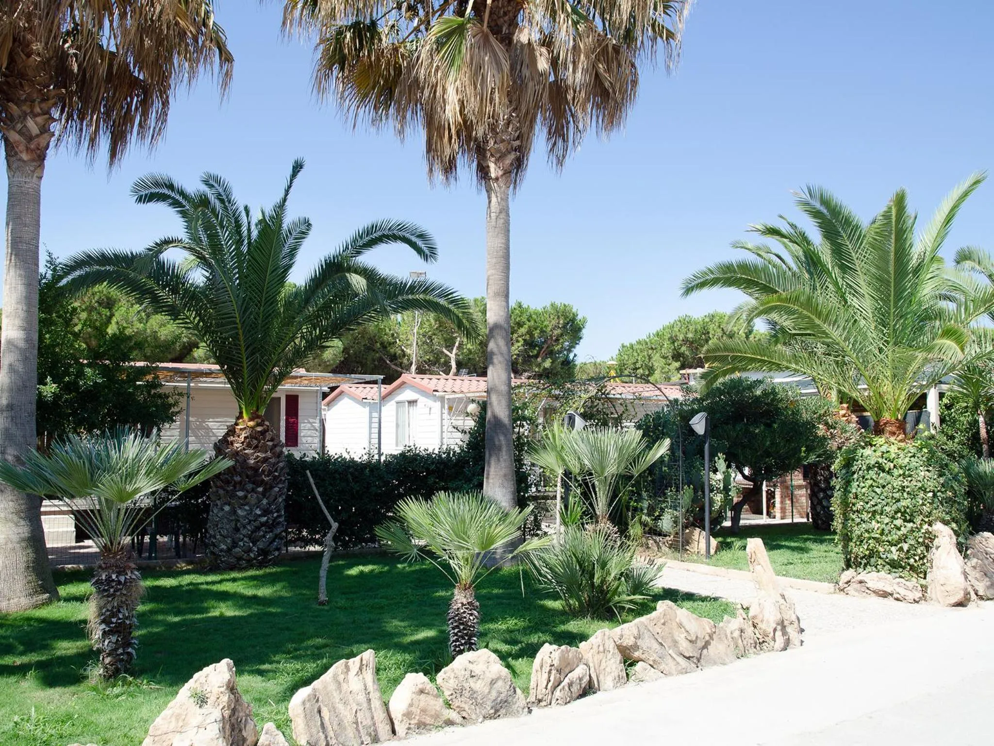 Facade/entrance in Kamemi Village & Camping