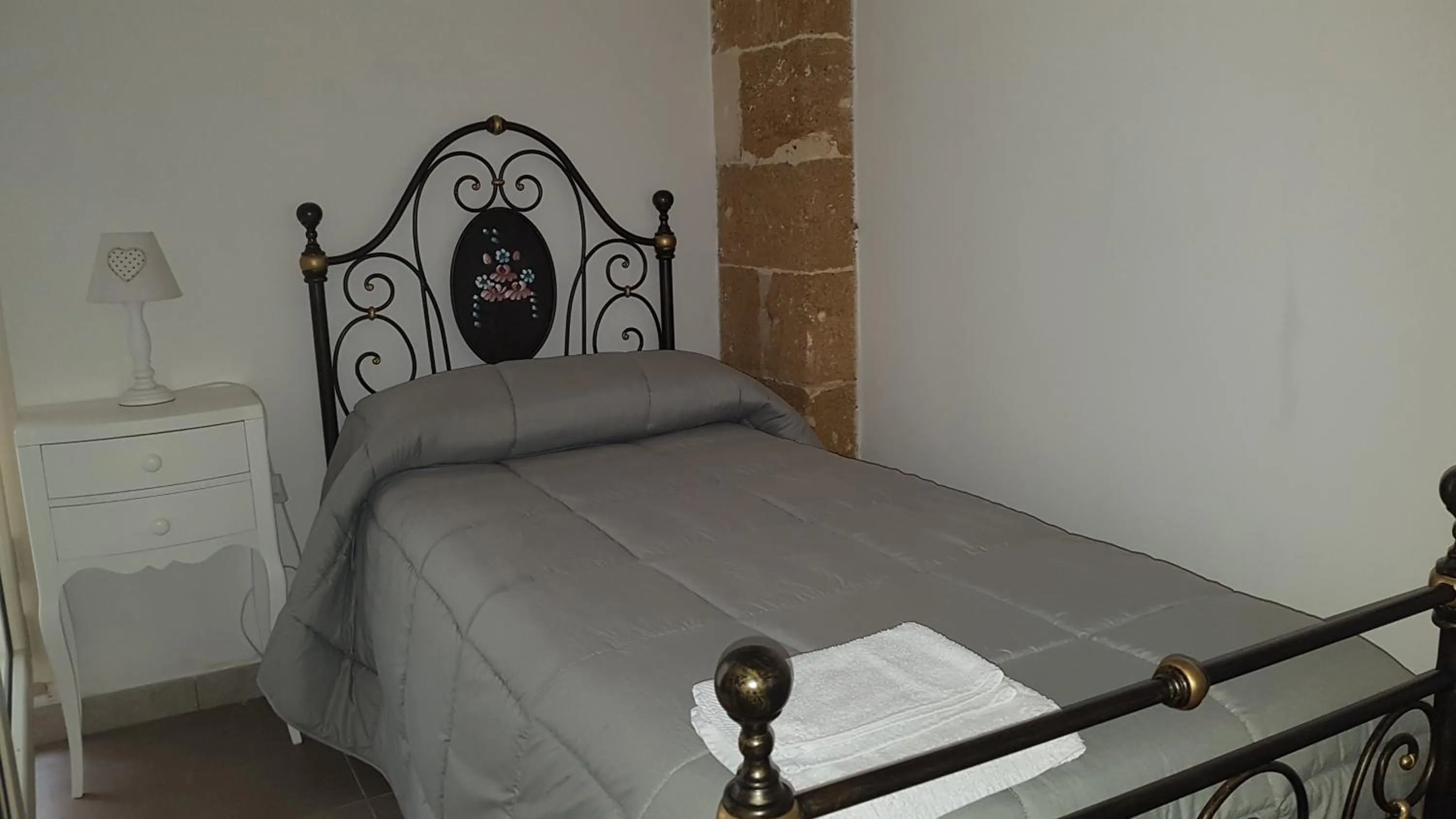 Bed in Borgo Sofia Bed and Breakfast