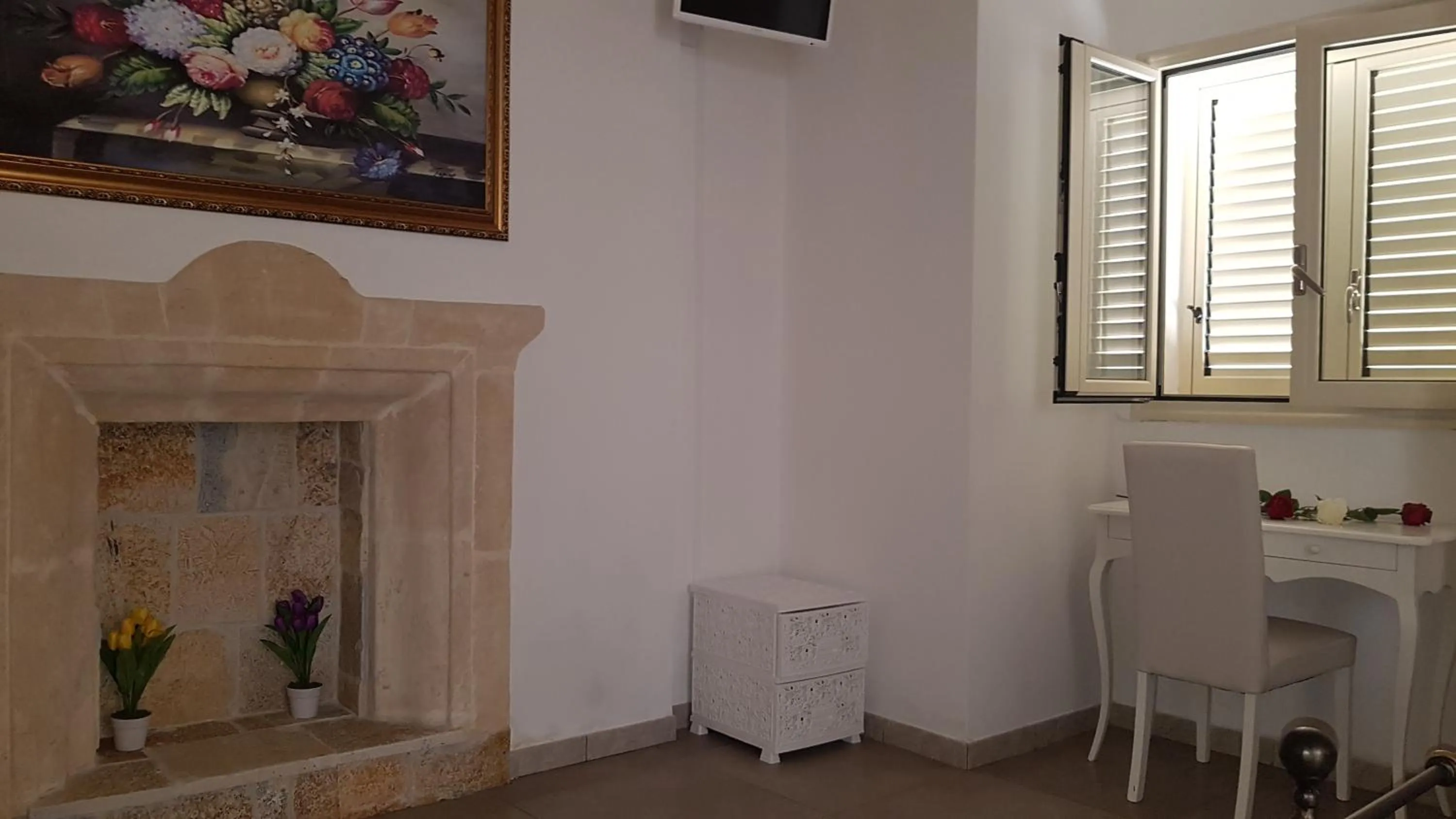 Photo of the whole room in Borgo Sofia Bed and Breakfast