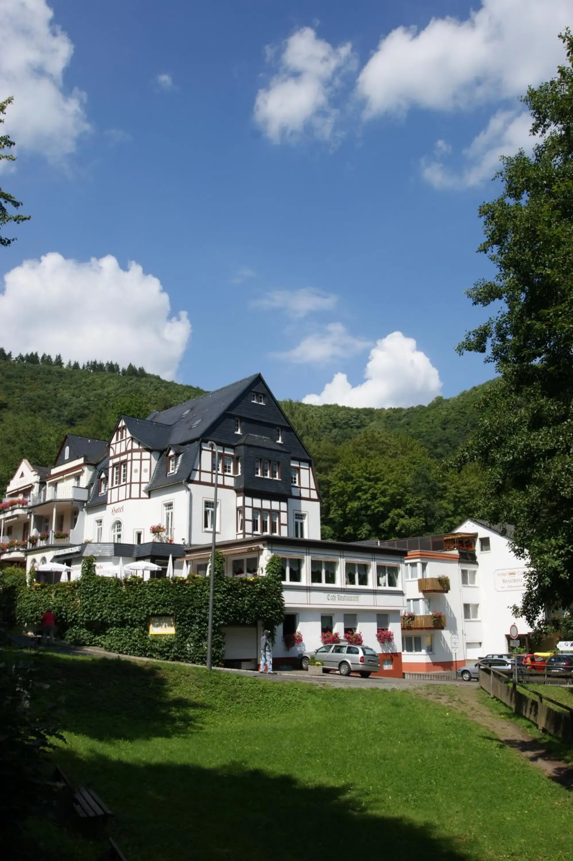 Bertricher Hof Hotel Garni Bertricher Hof Hotel Garni