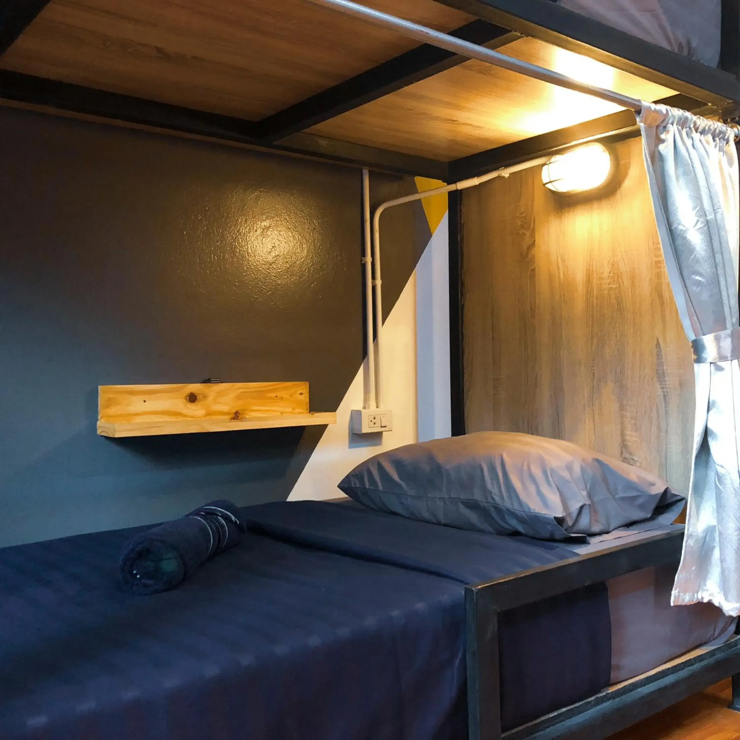 Bed in U2 & i-smile Hostel Bed in U2 & i-smile Hostel