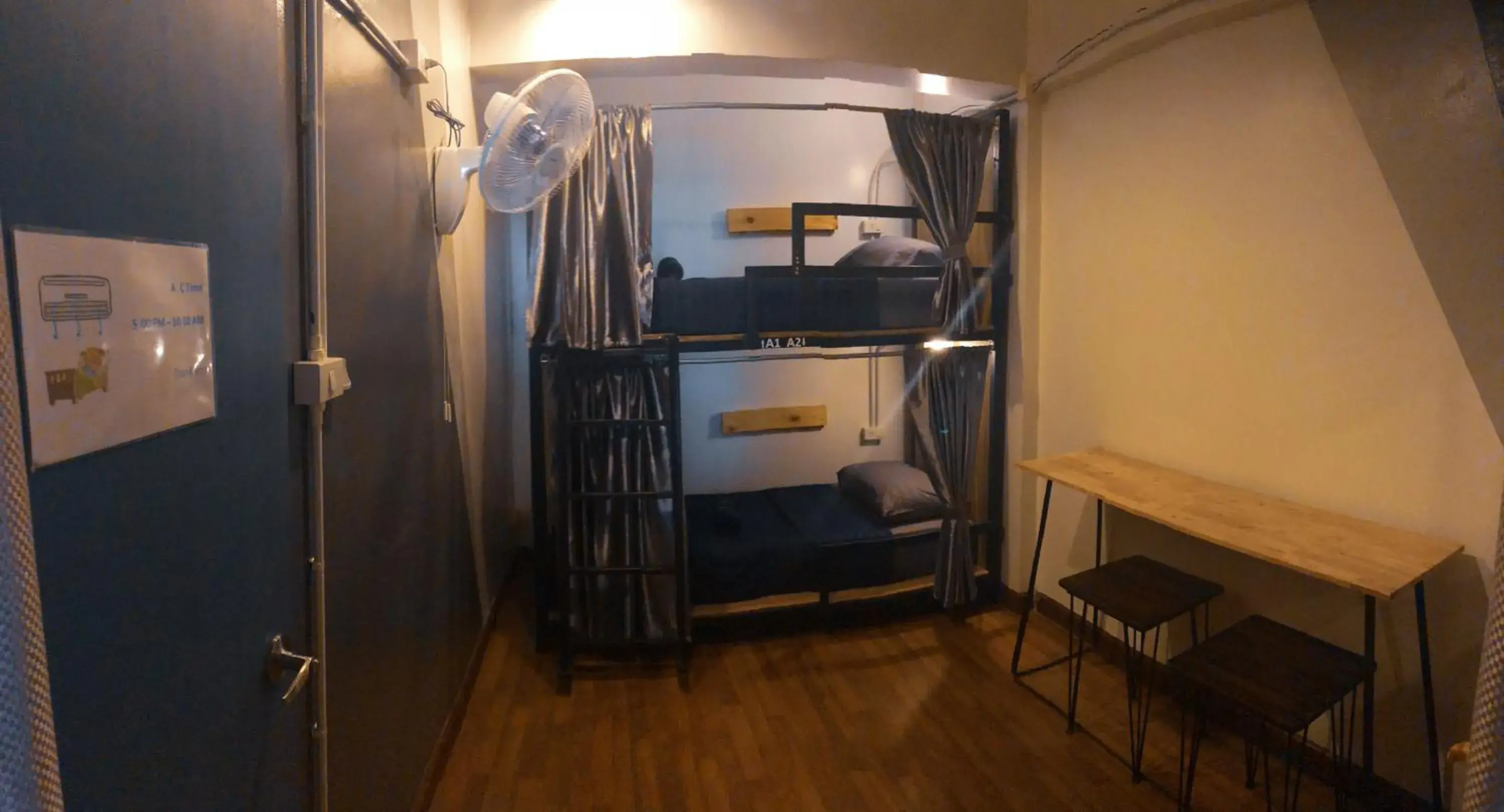 Bed in U2 & i-smile Hostel Bed in U2 & i-smile Hostel