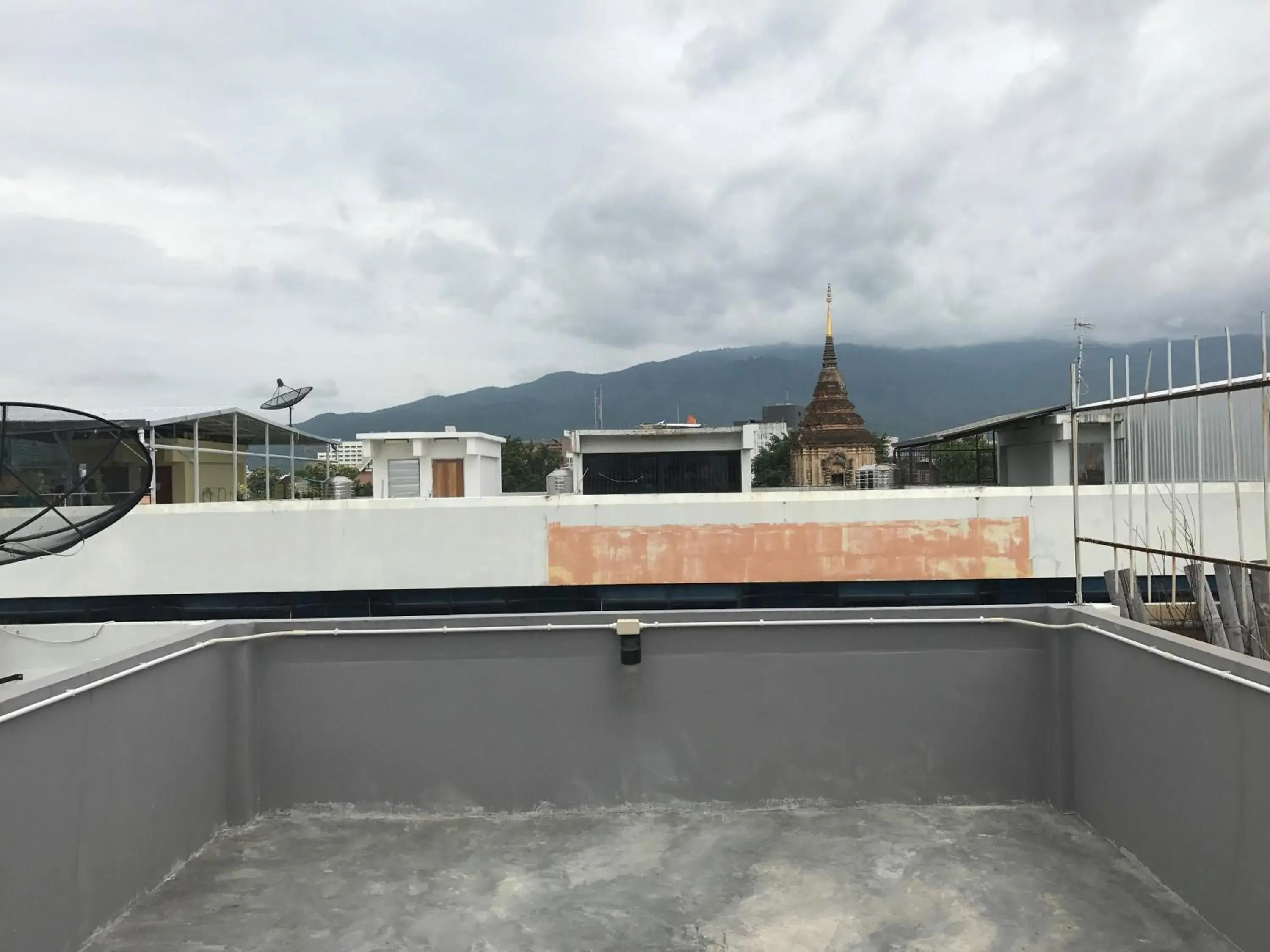 Property building in U2 & i-smile Hostel Property building in U2 & i-smile Hostel