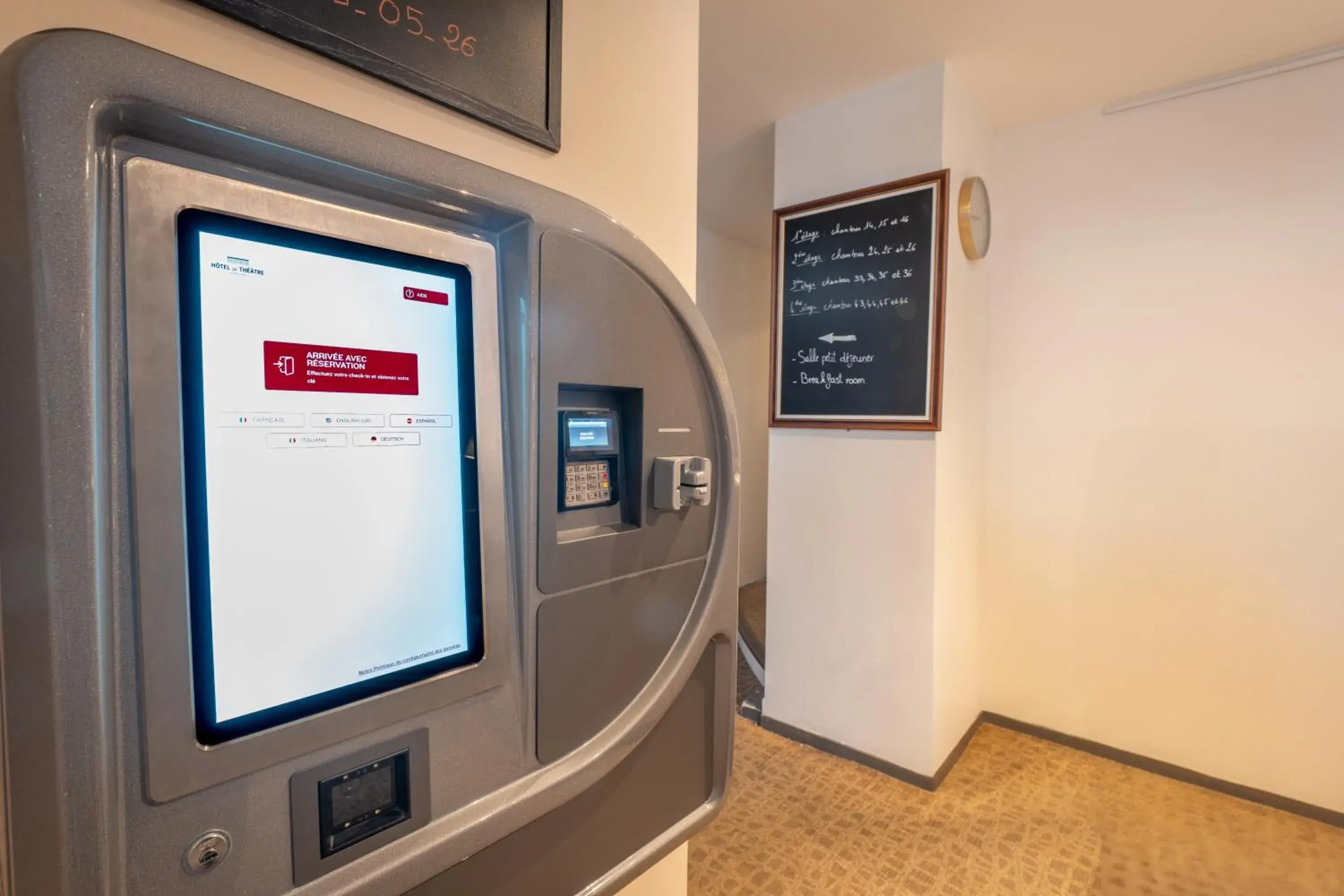 Facade/entrance in Hôtel du Théâtre - Hypercentre Facade/entrance in Hôtel du Théâtre - Hypercentre