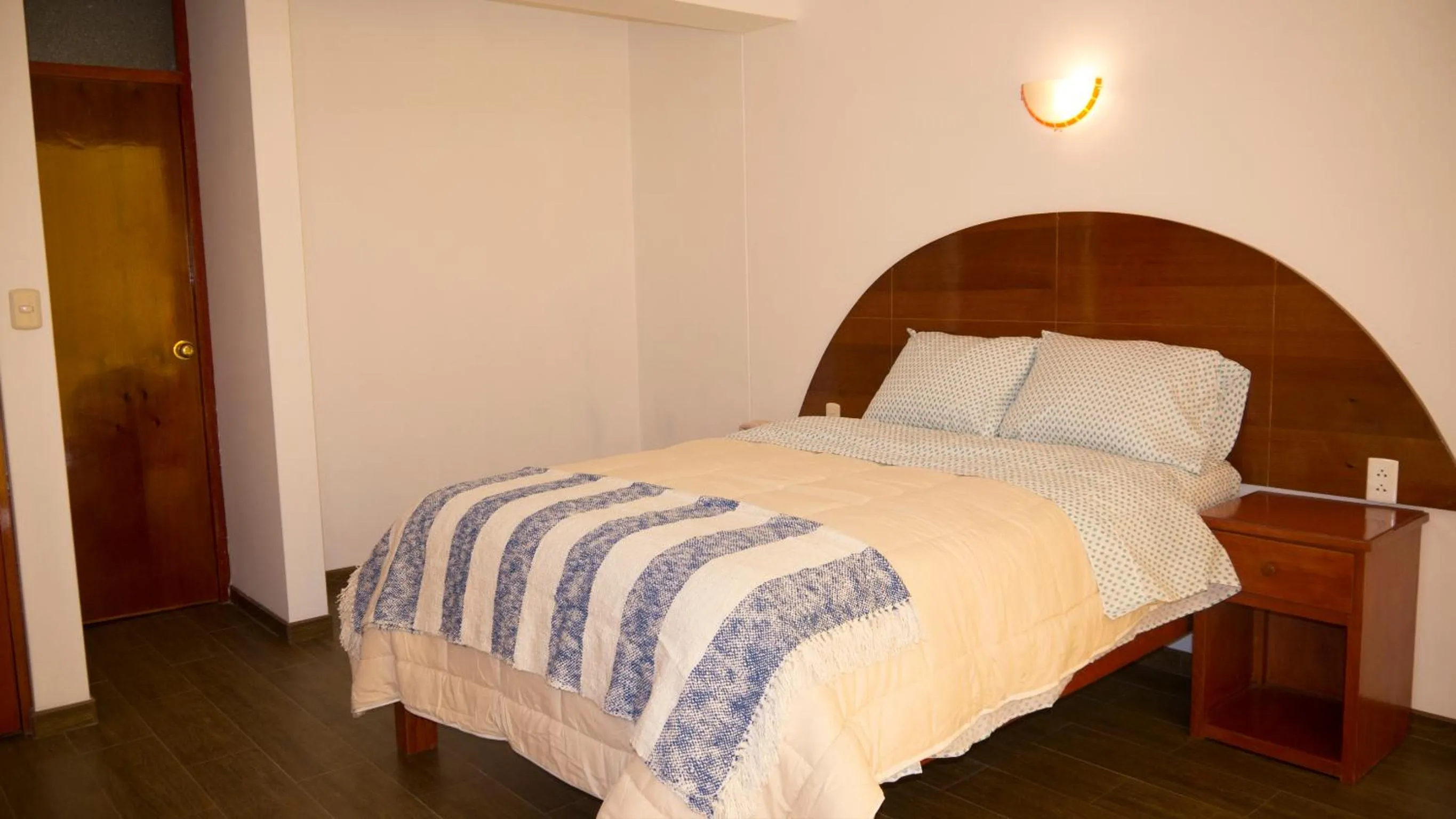 Bed in Hotel Shelter