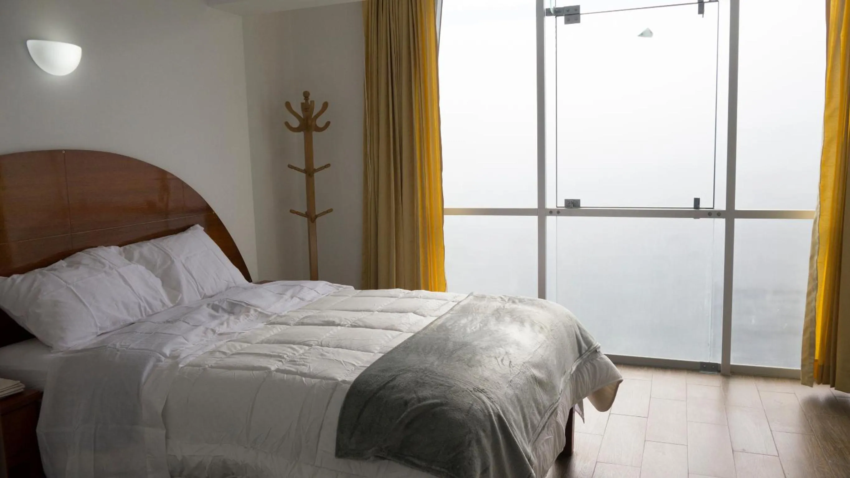 Bed in Hotel Shelter