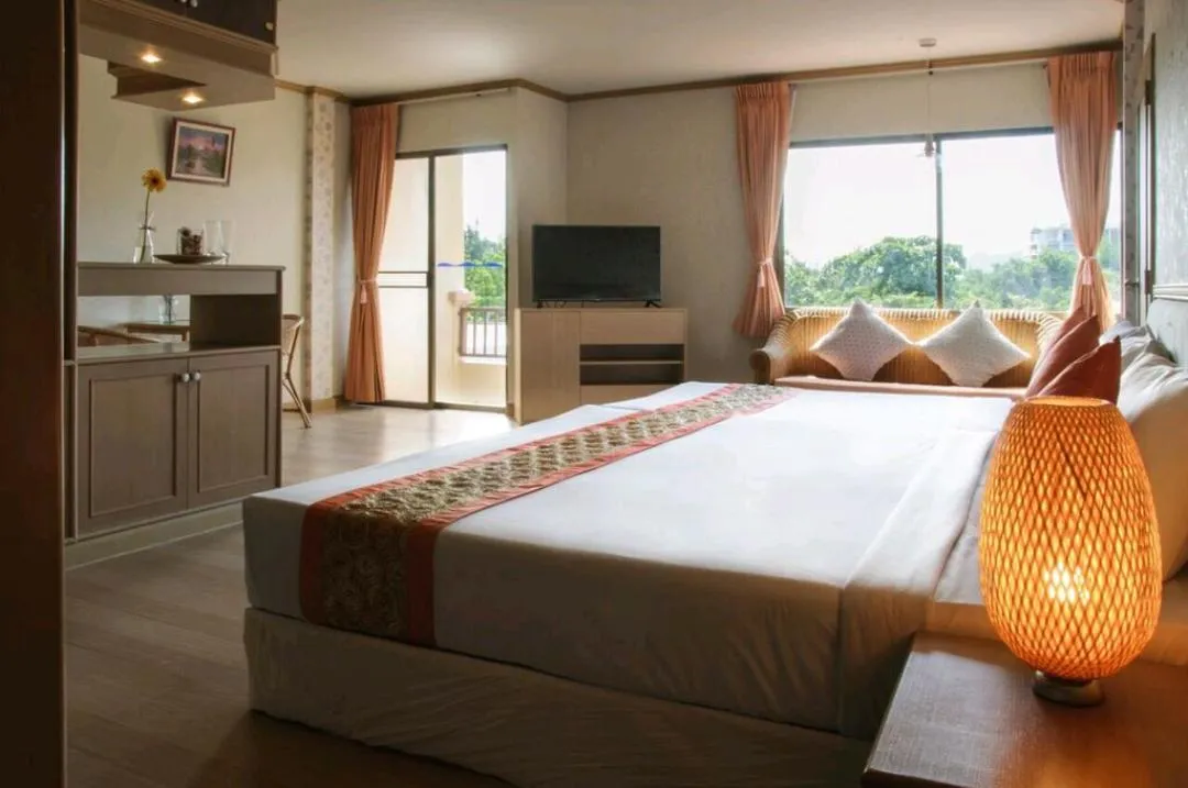 Bed in Takiab Beach Resort