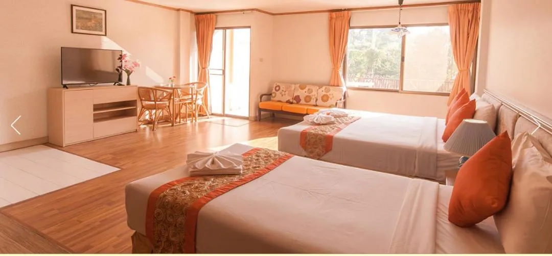 Bed in Takiab Beach Resort