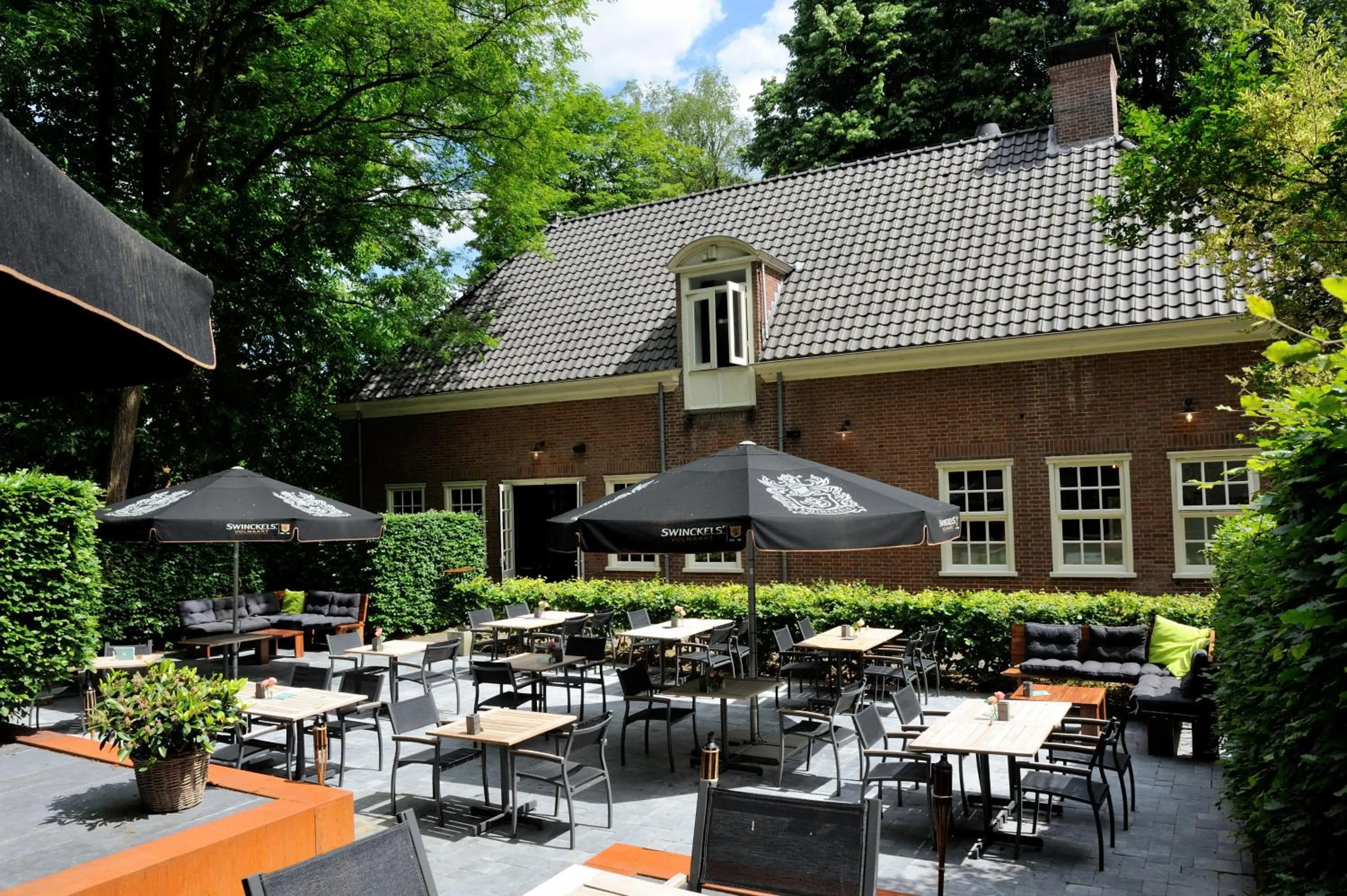 Balcony/Terrace in Landgoed Rhederoord nabij Arnhem