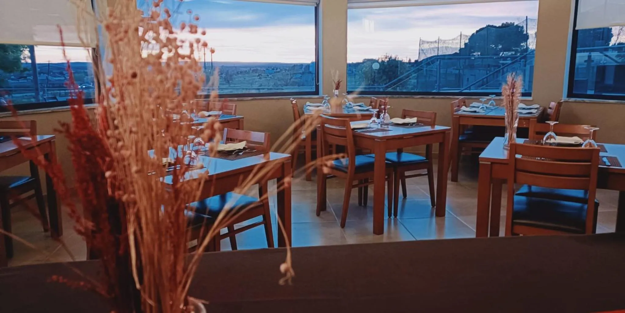 Restaurant/places to eat in Casa Do Vale Hotel