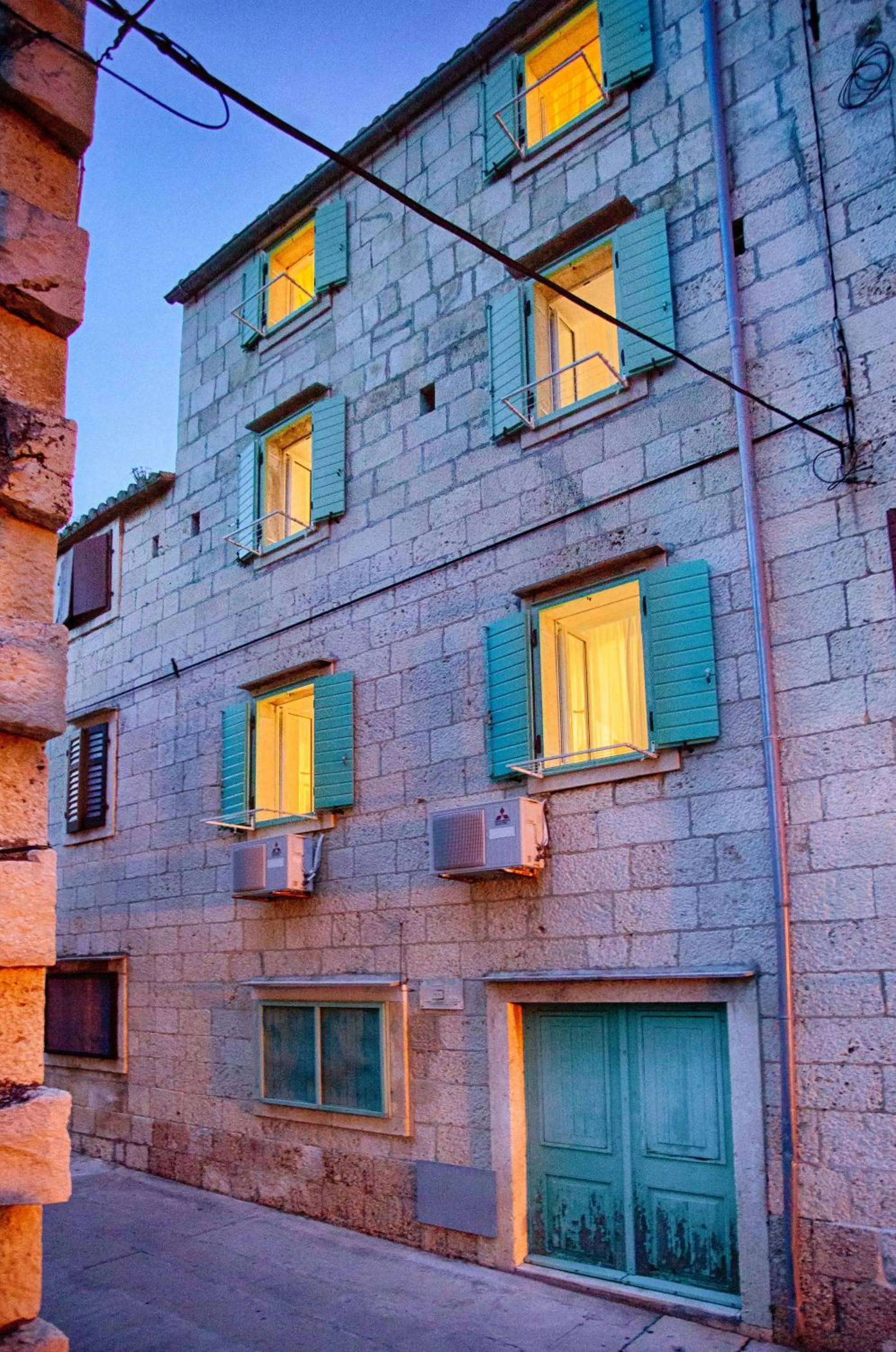 Facade/entrance in Komiza Provita Guesthouse