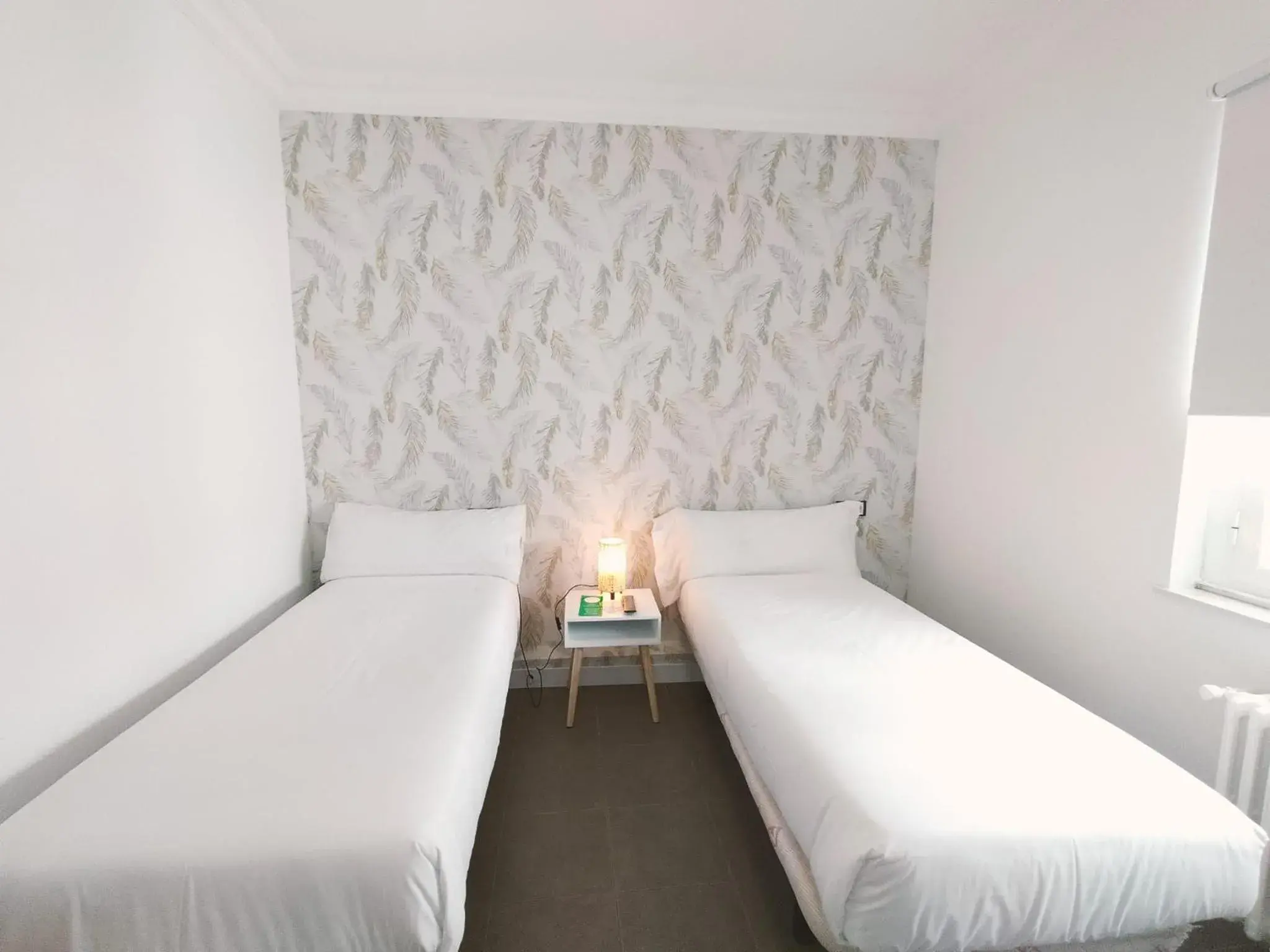 Double Room in Hostal Gonzala by gaiarooms Double Room in Hostal Gonzala by gaiarooms