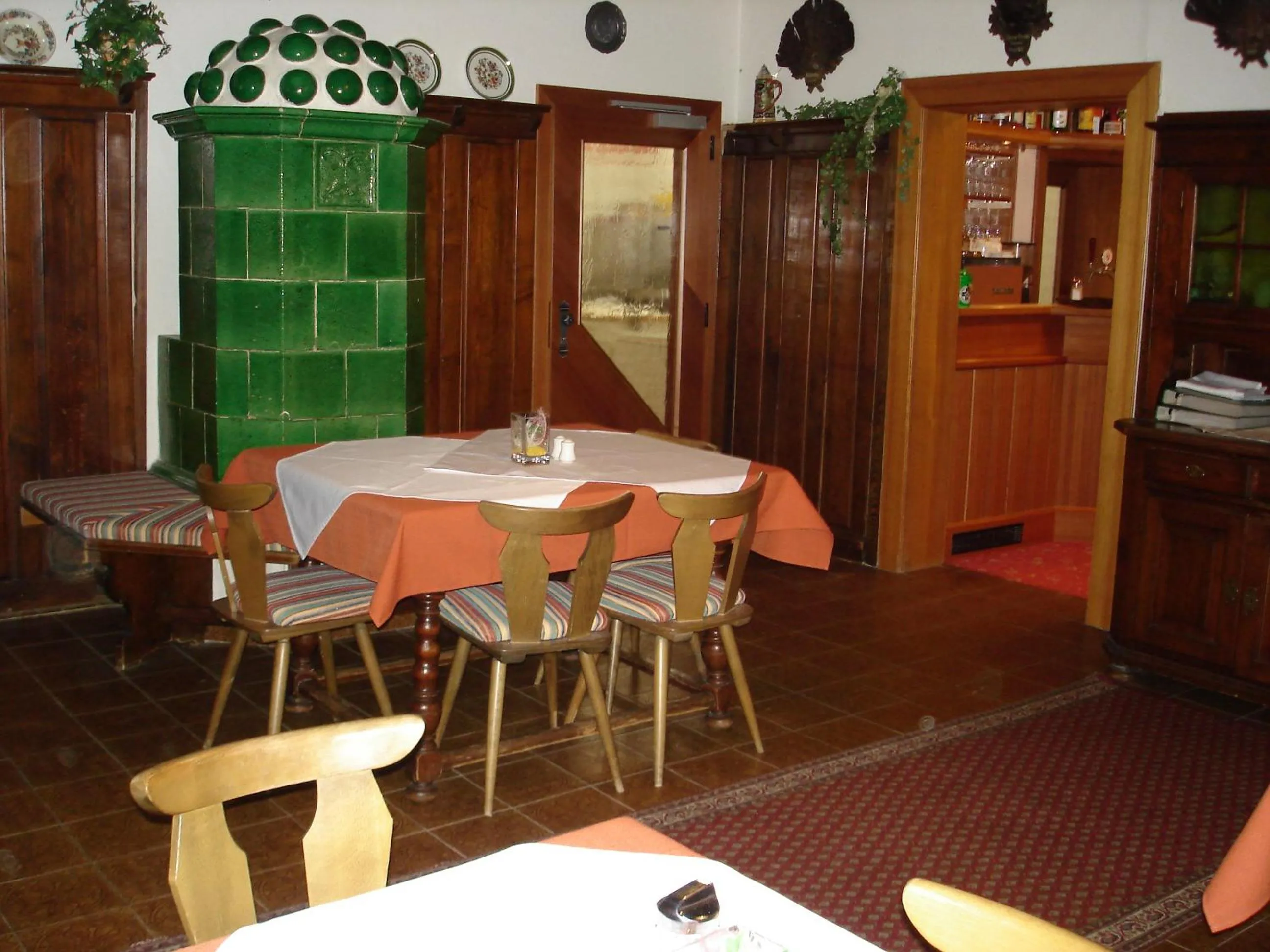 Restaurant/places to eat in Hotel Hubertus