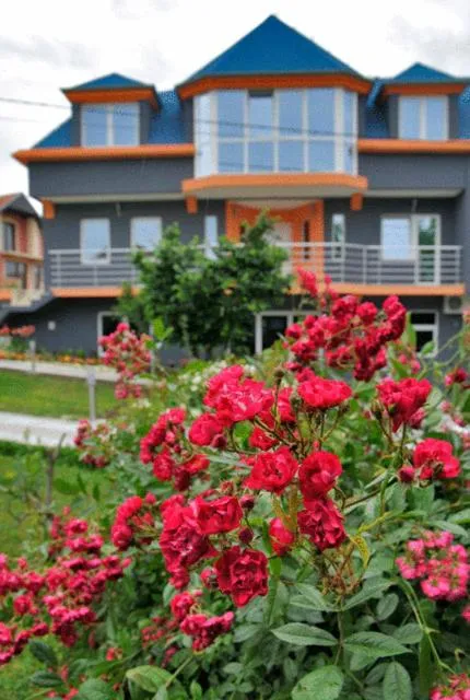 Property building in Garni Hotel Lama