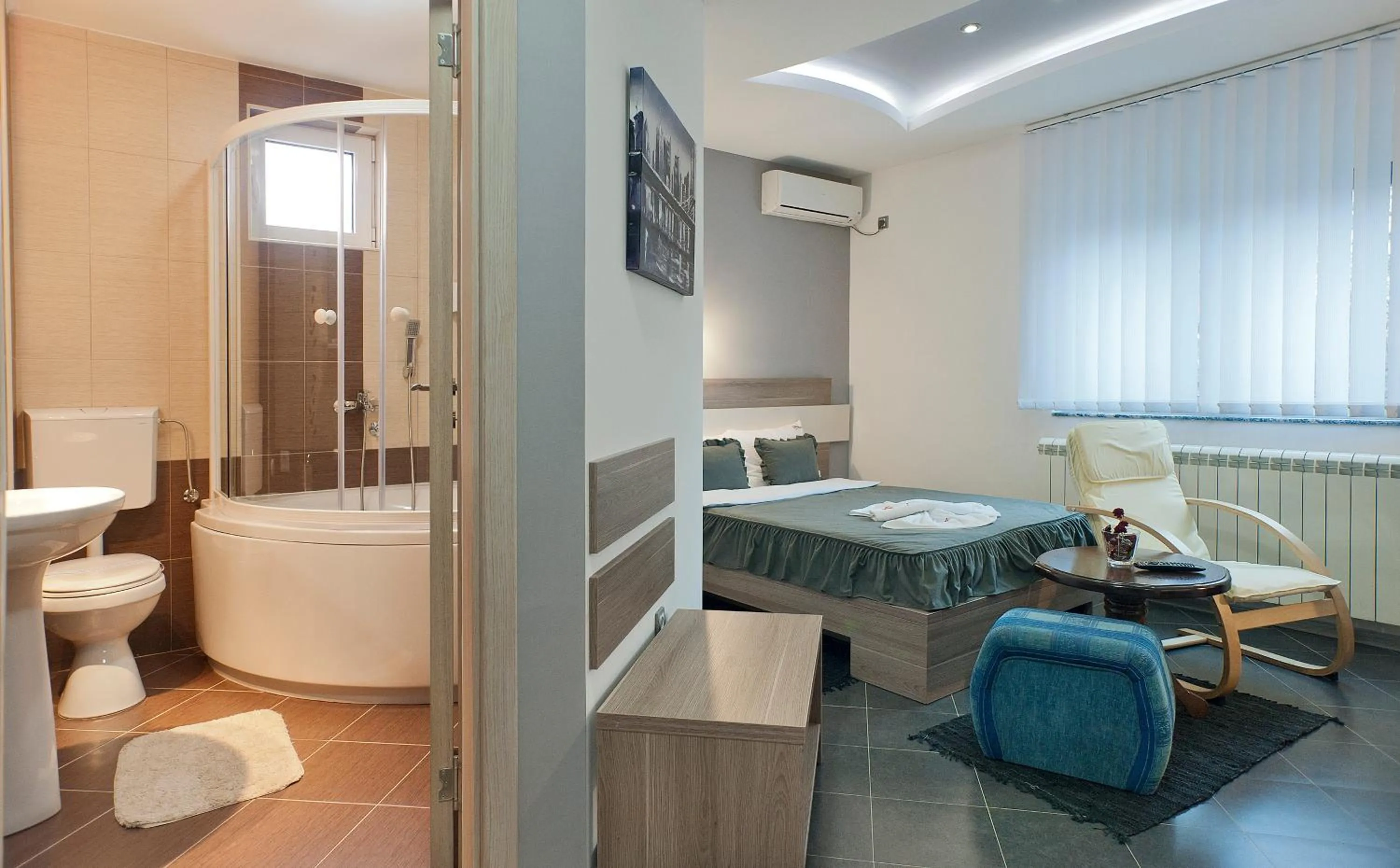 Photo of the whole room, Bed in Garni Hotel Lama