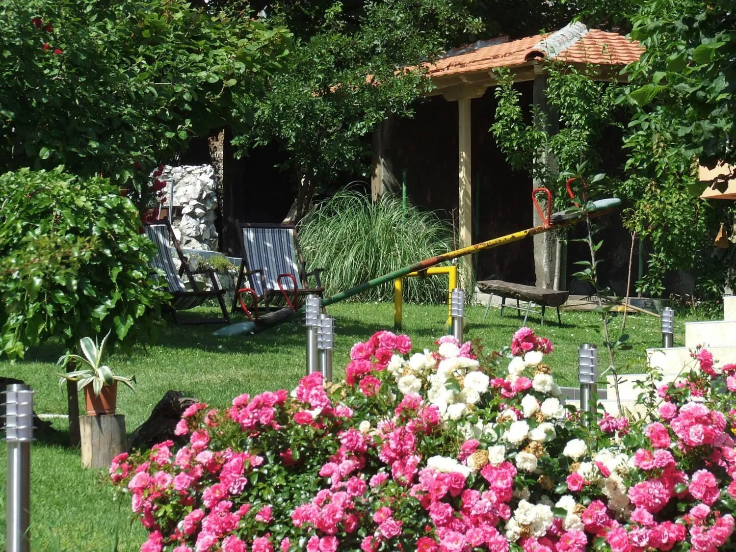 Day in Garni Hotel Lama