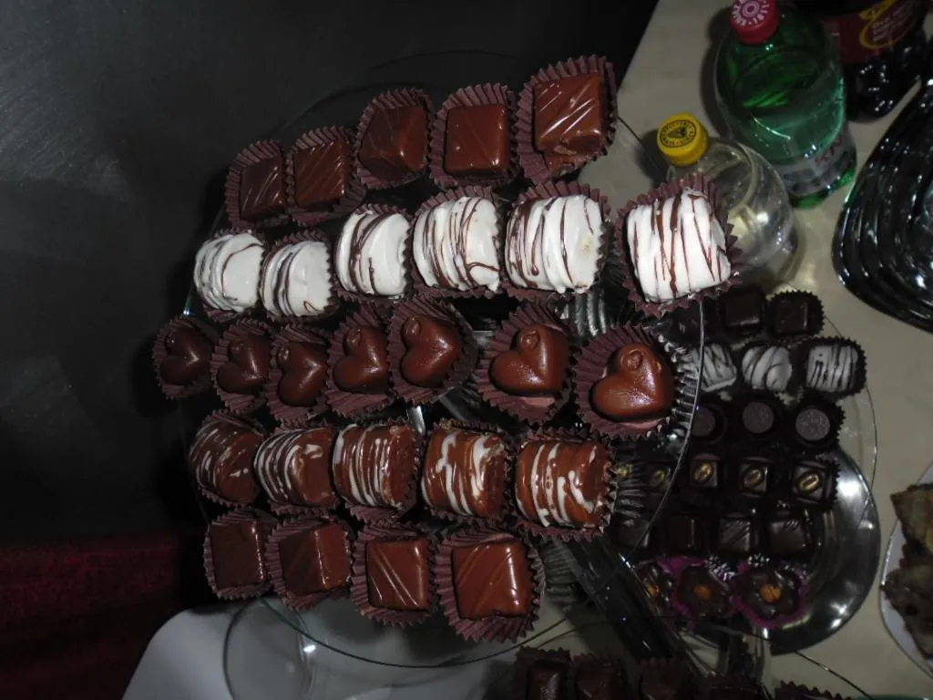 Restaurant/places to eat in Garni Hotel Lama