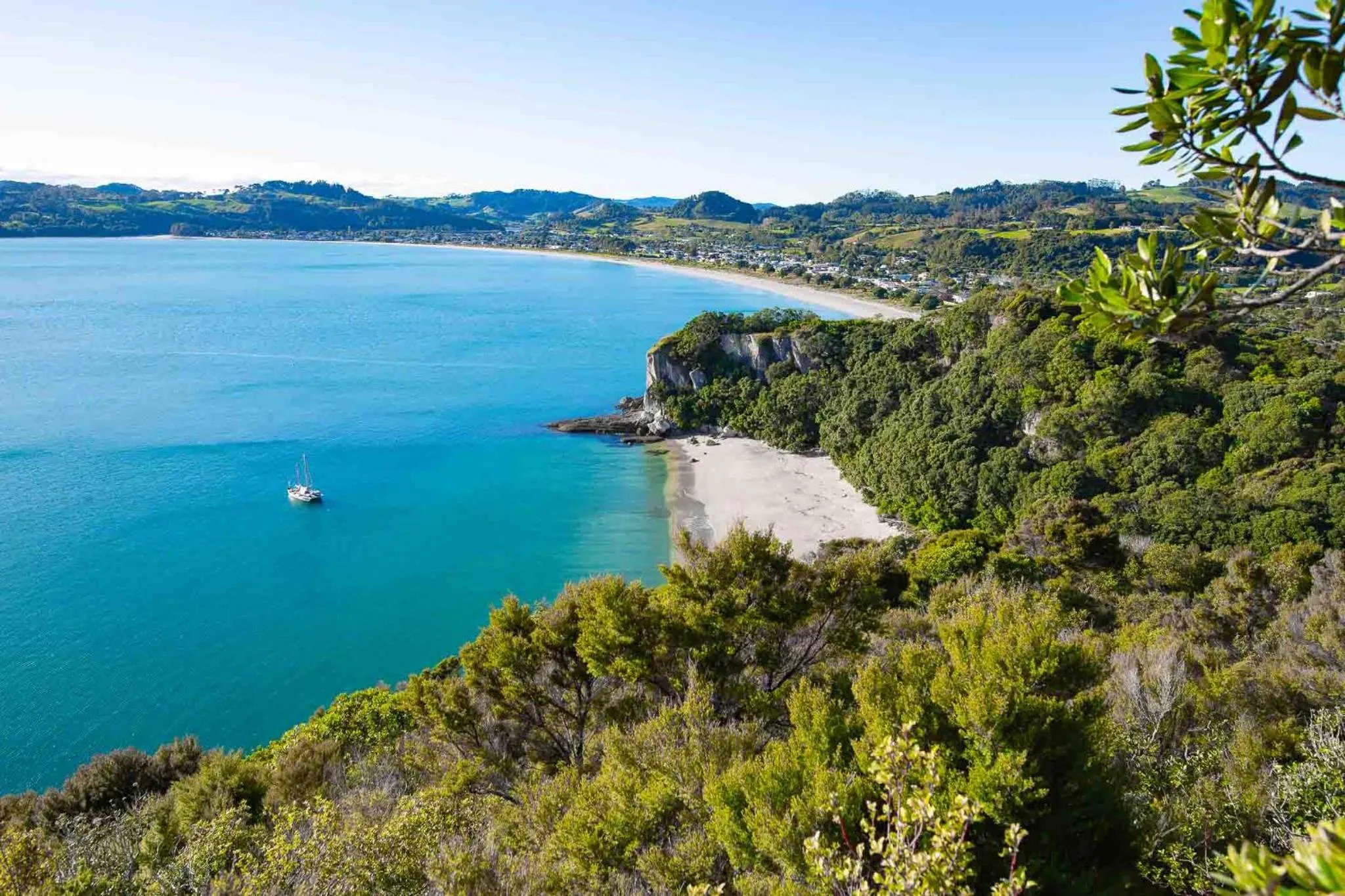 Hot Water Beach Bure Wera