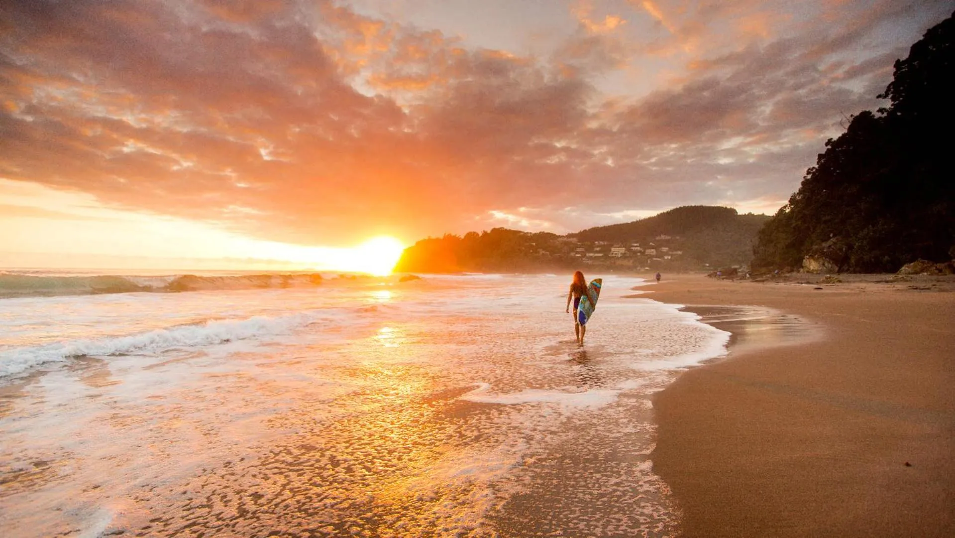 Beach in Hot Water Beach Bure Wera